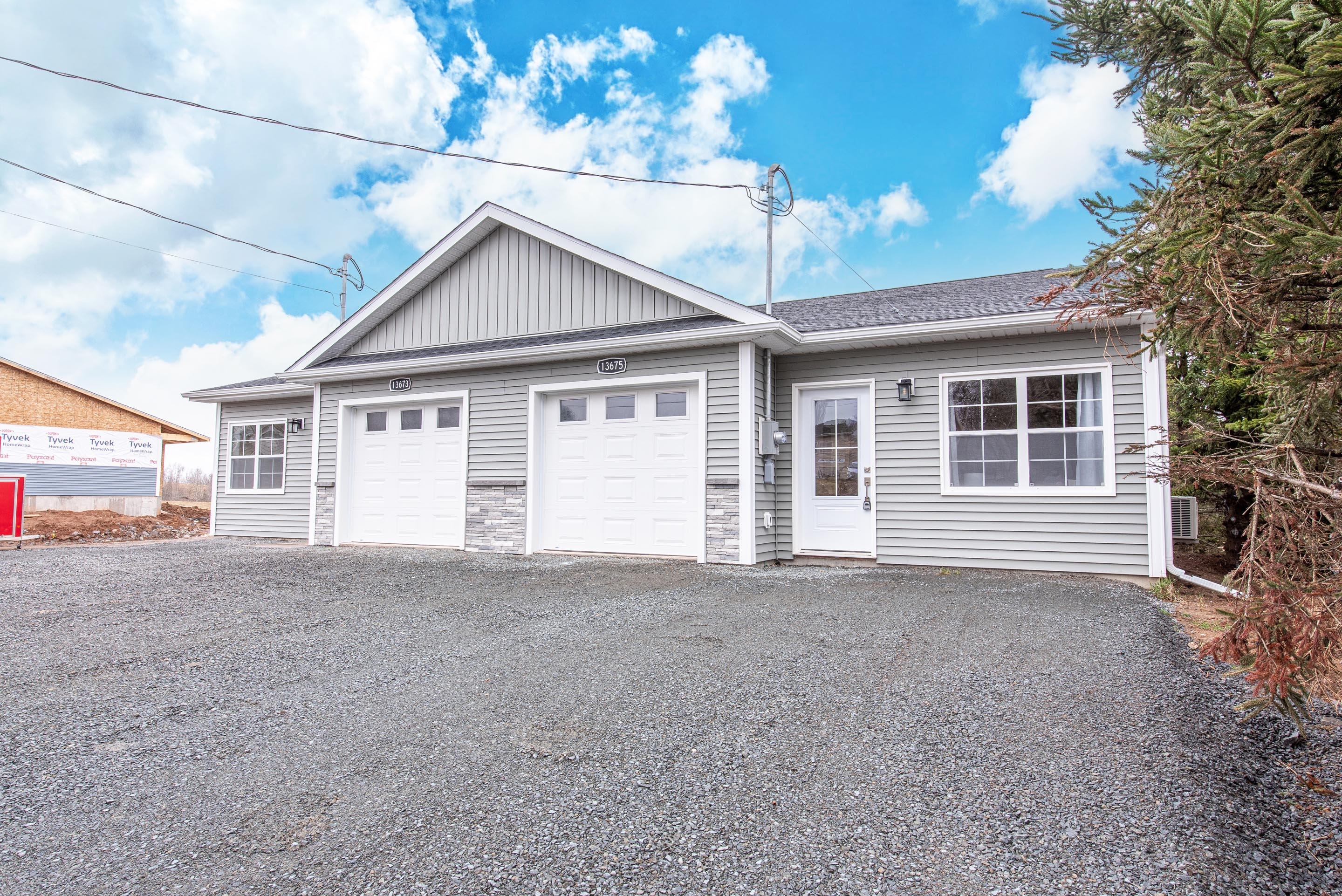 13675 hwy 1 02