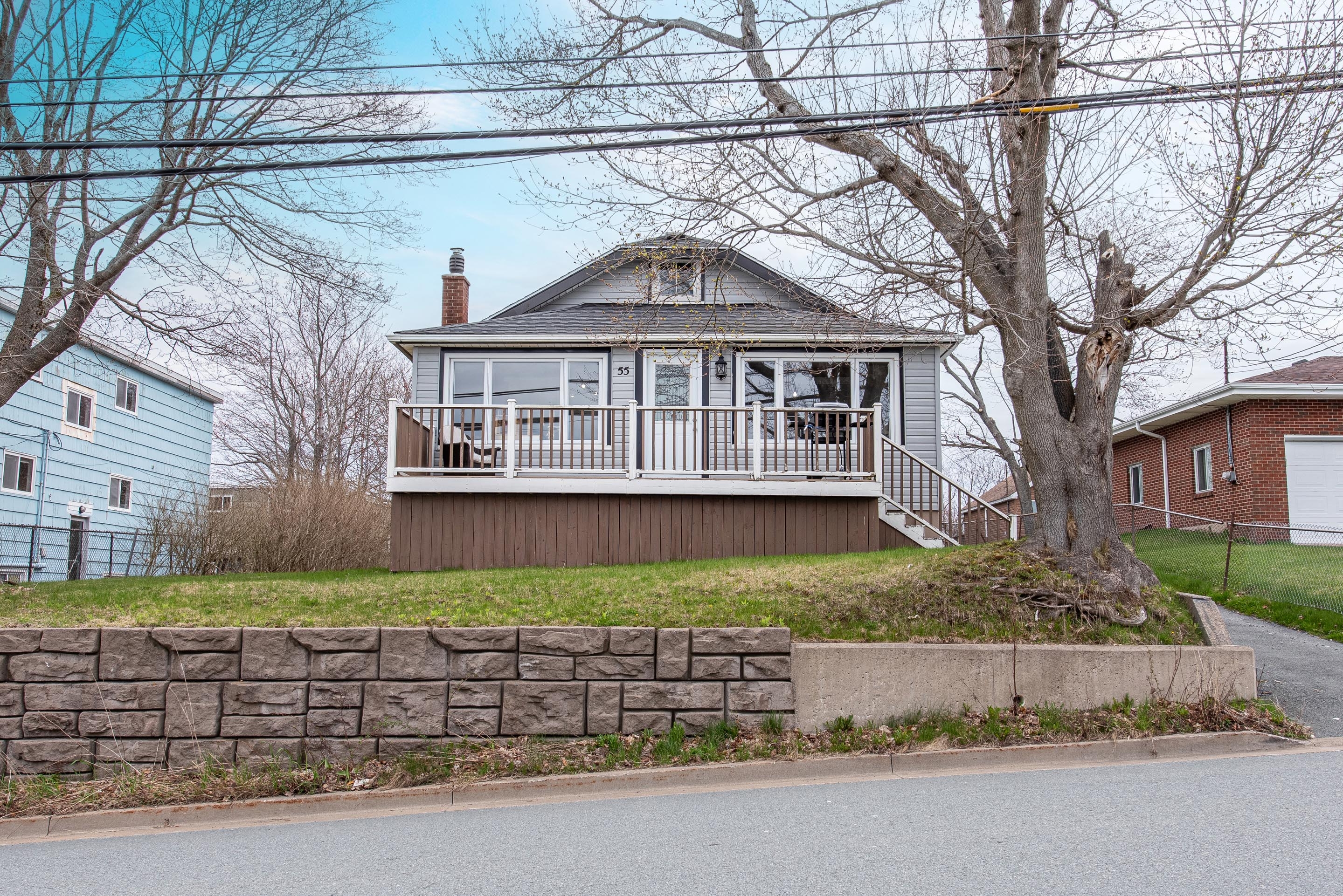 55 gaston rd 01