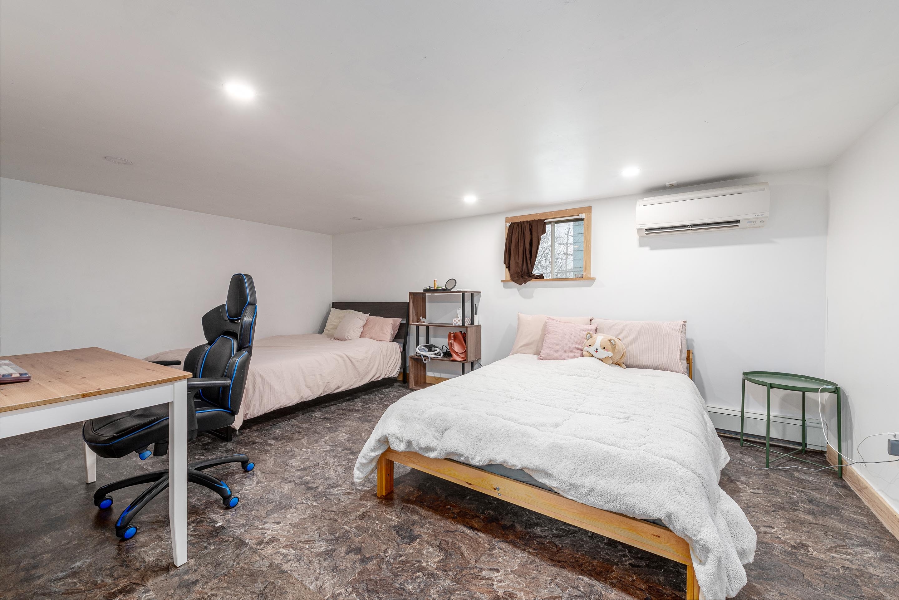 55 gaston rd 18