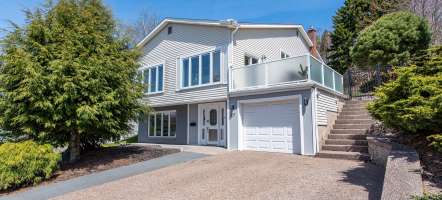 27 Montebello Drive