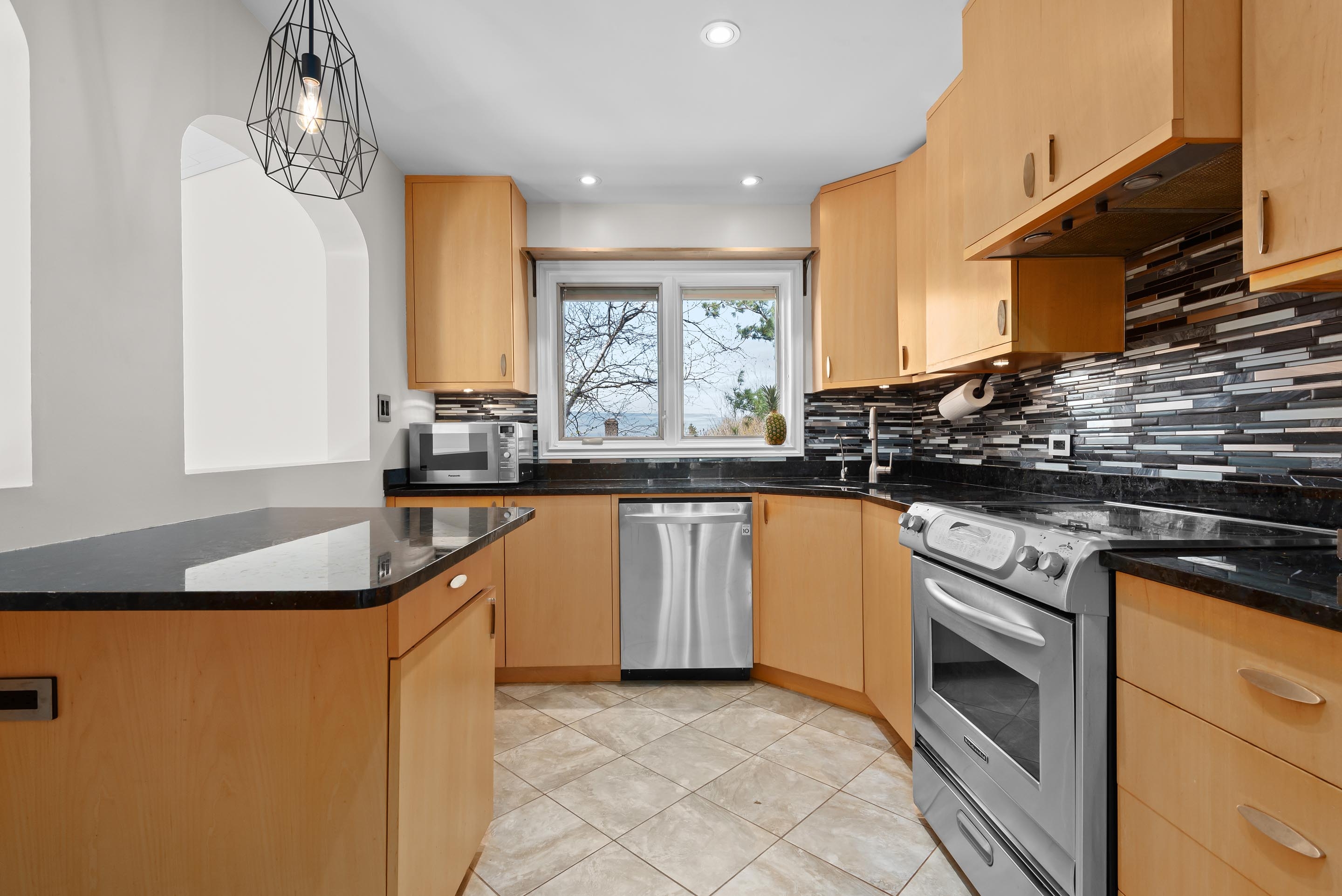 27 montebello dr 17