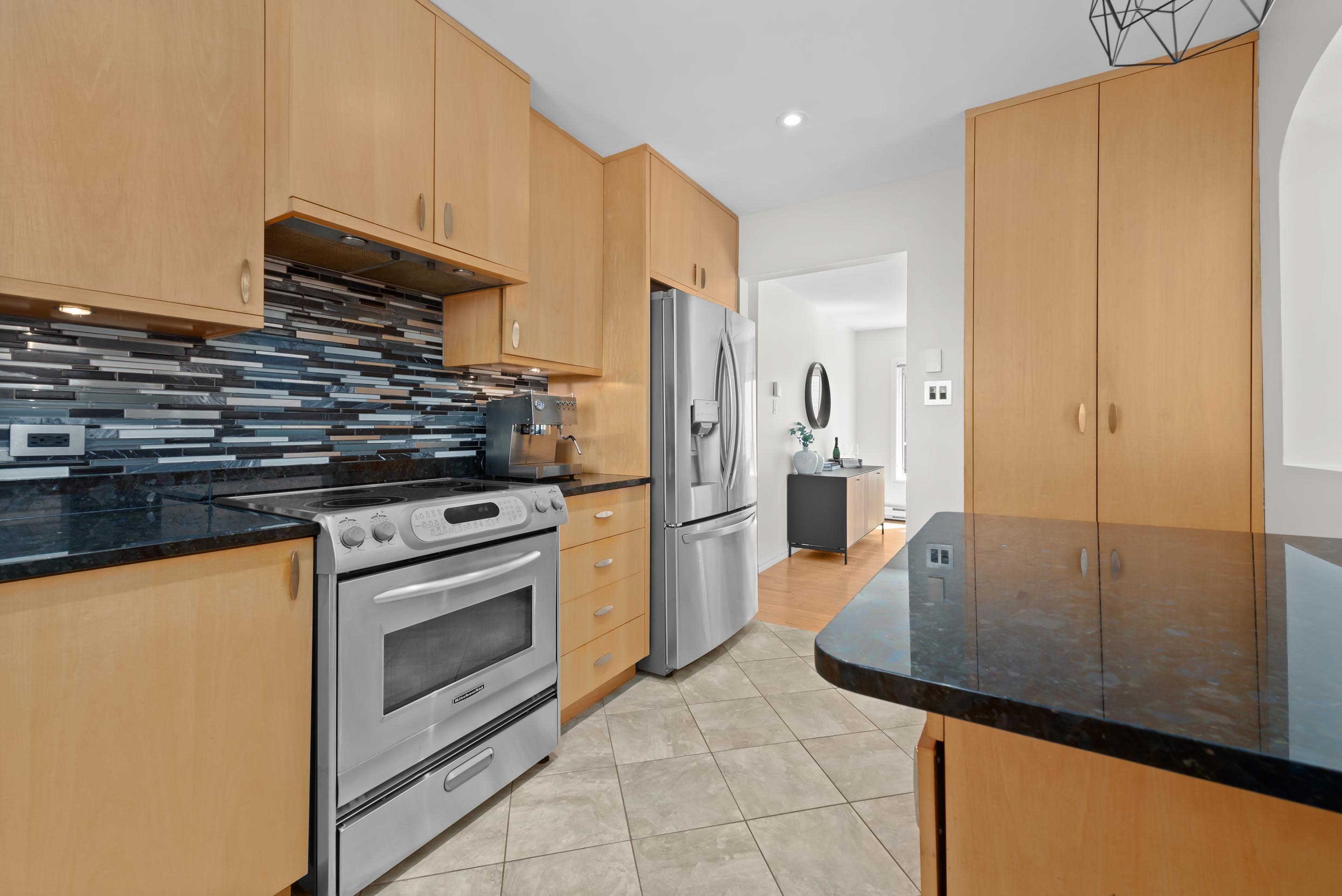 27 montebello dr 18