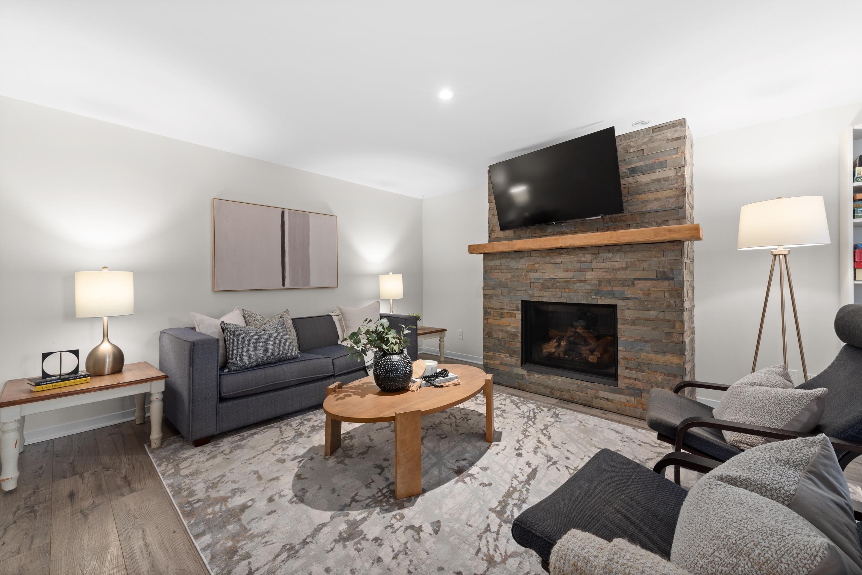 27 montebello dr 28