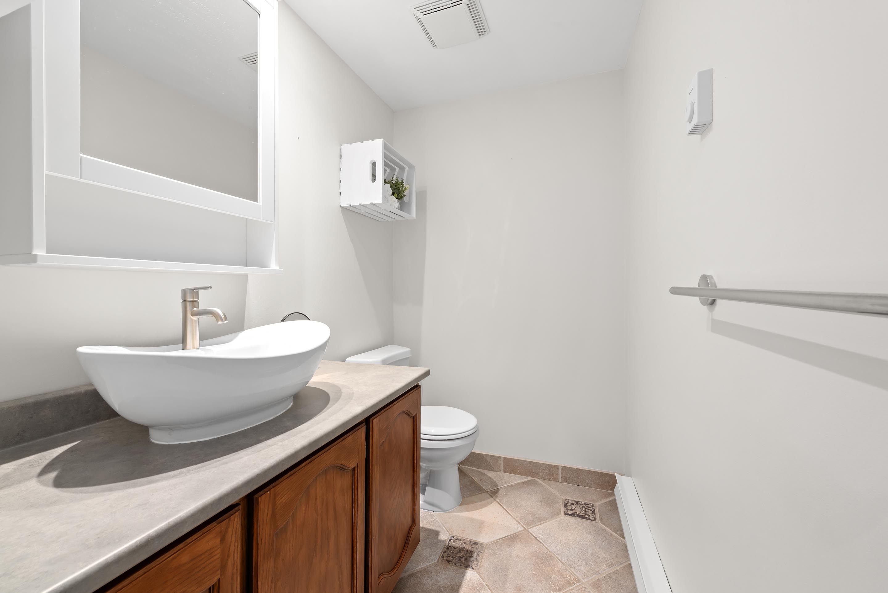 27 montebello dr 32