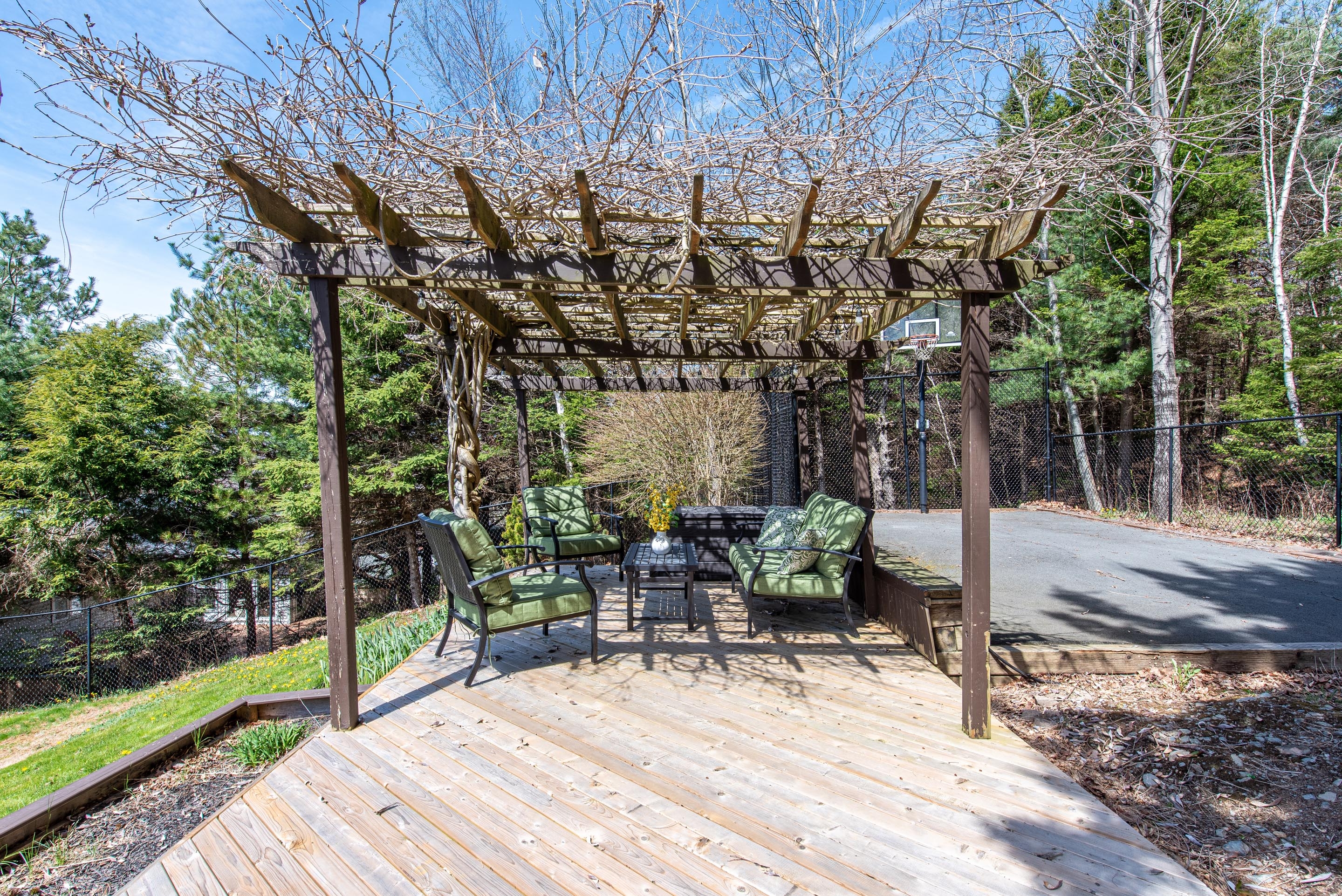 27 montebello dr 40