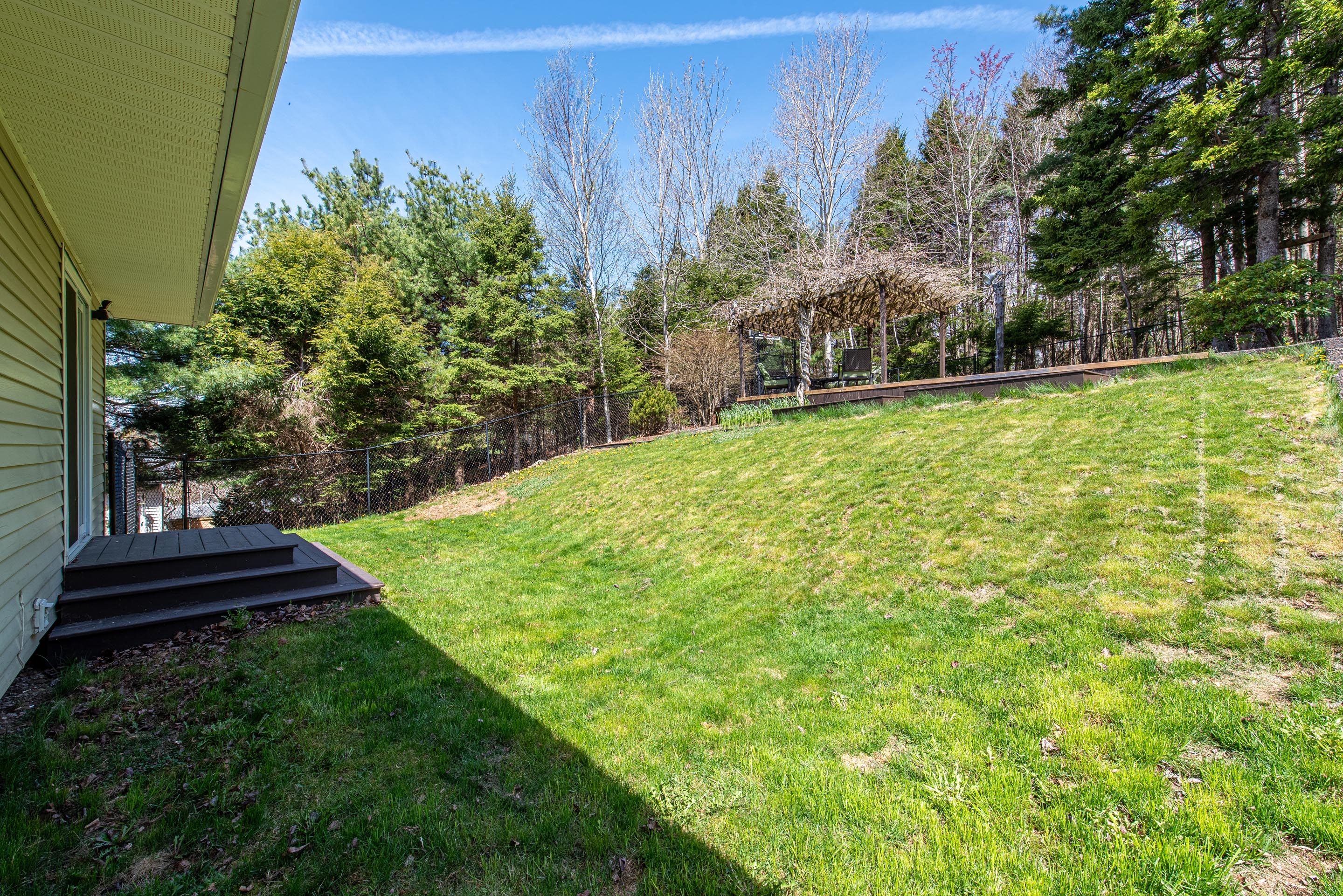 27 montebello dr 43