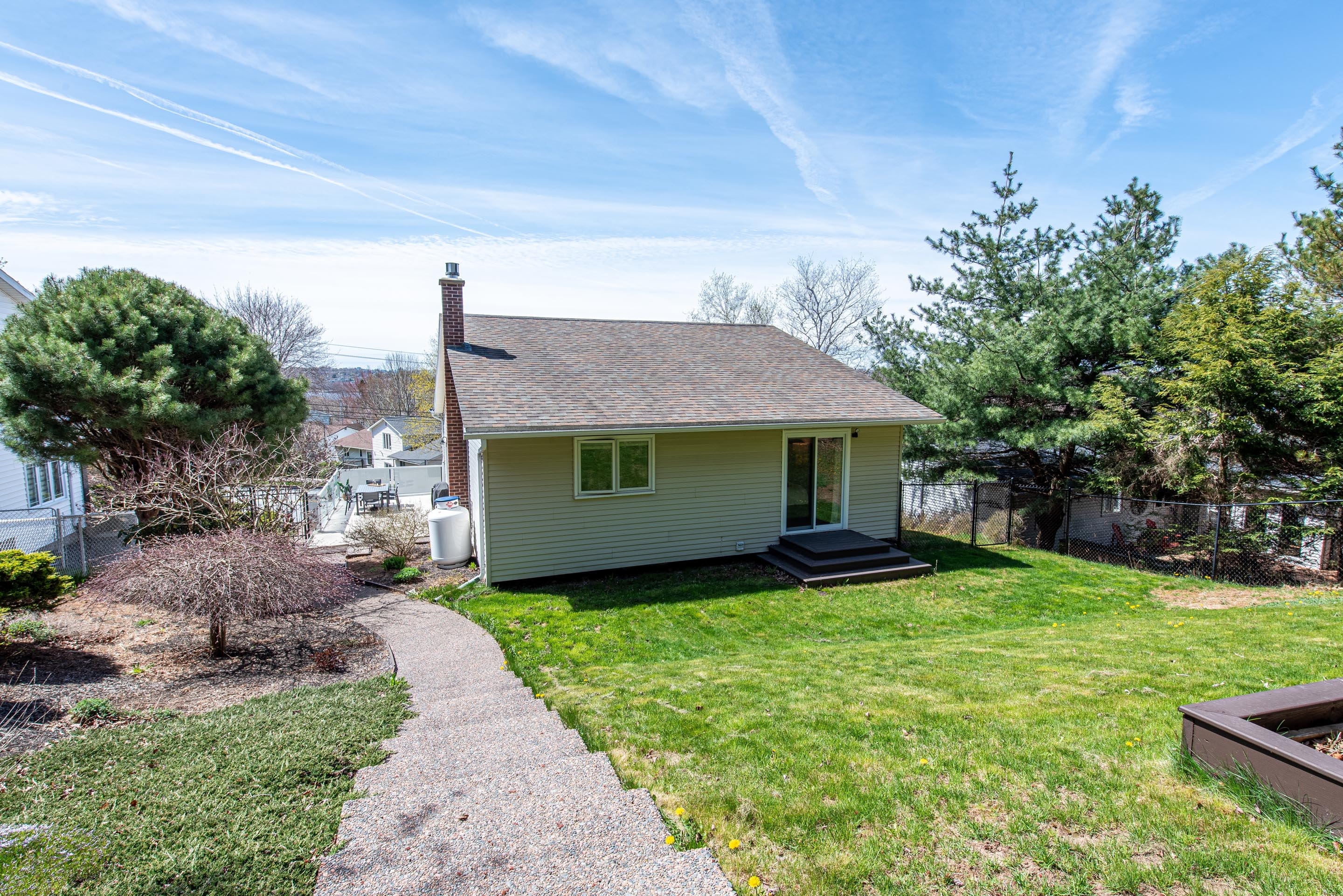 27 montebello dr 44