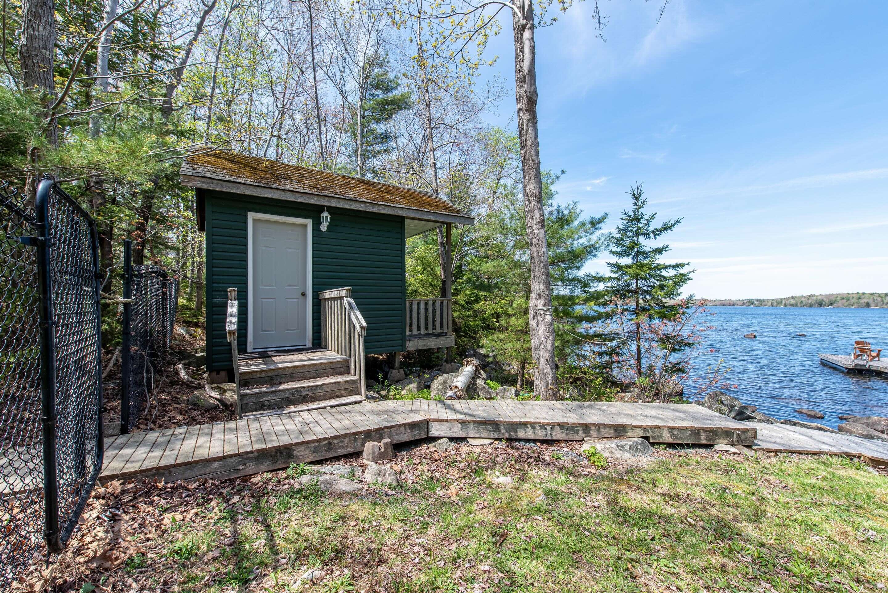 32 winley dr 56