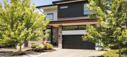 192 Amesbury Gate