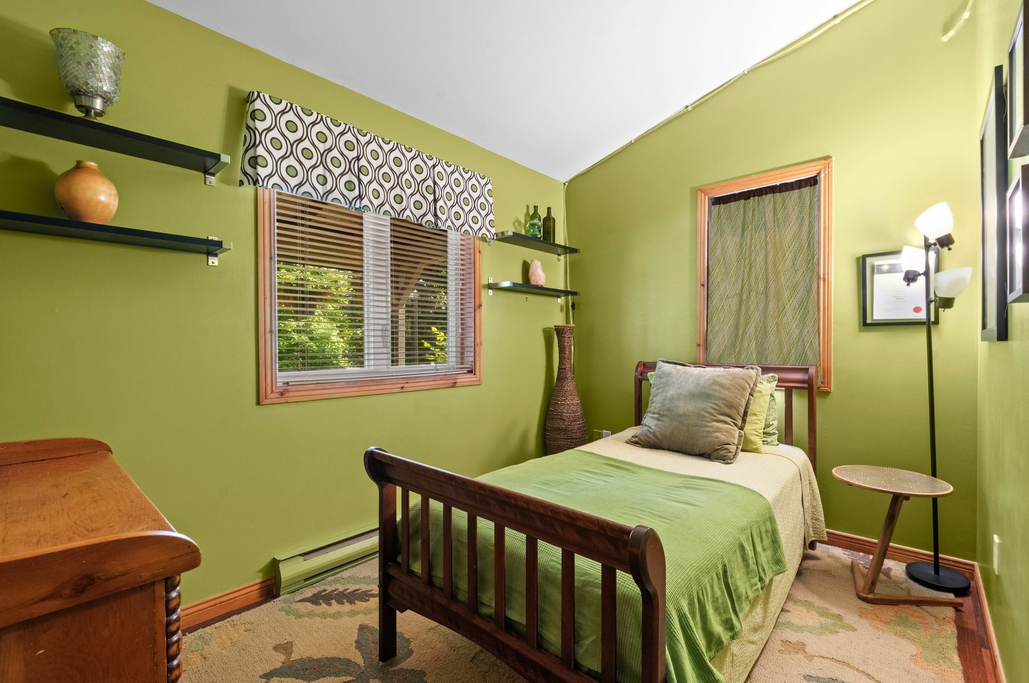 29-web-or-mls-758-newtonville-rd
