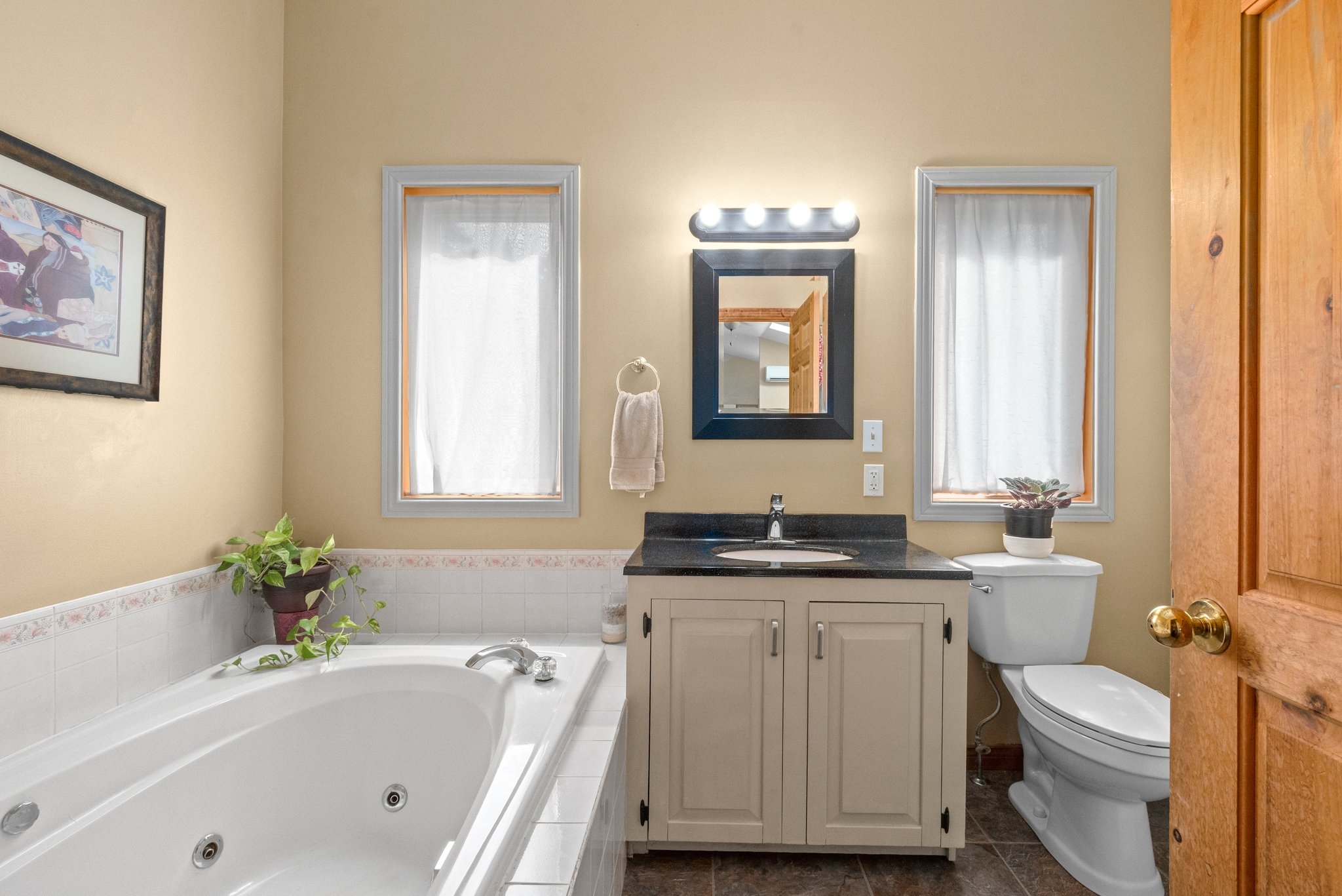 31-web-or-mls-758-newtonville-rd