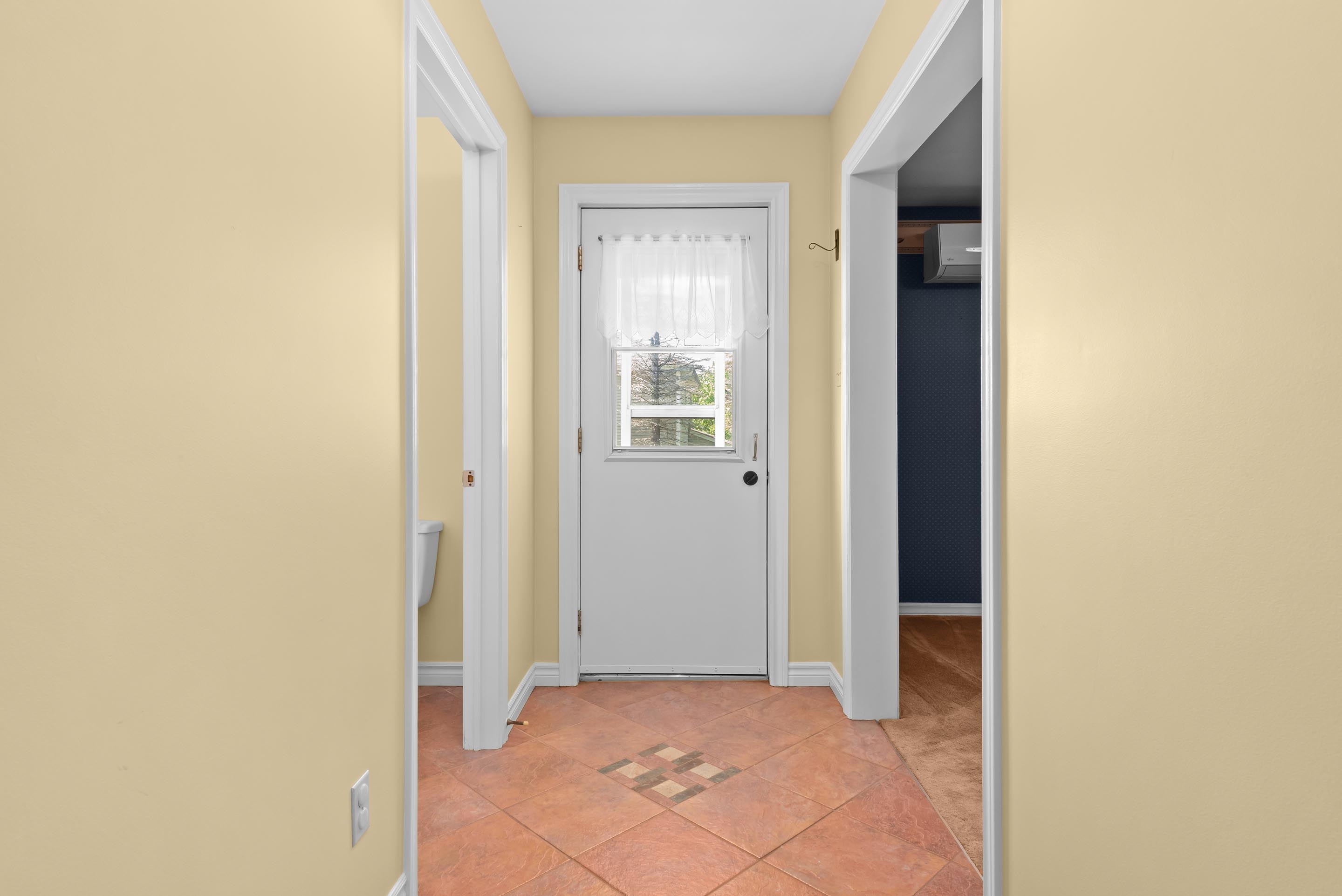 33 p thomas dr 11