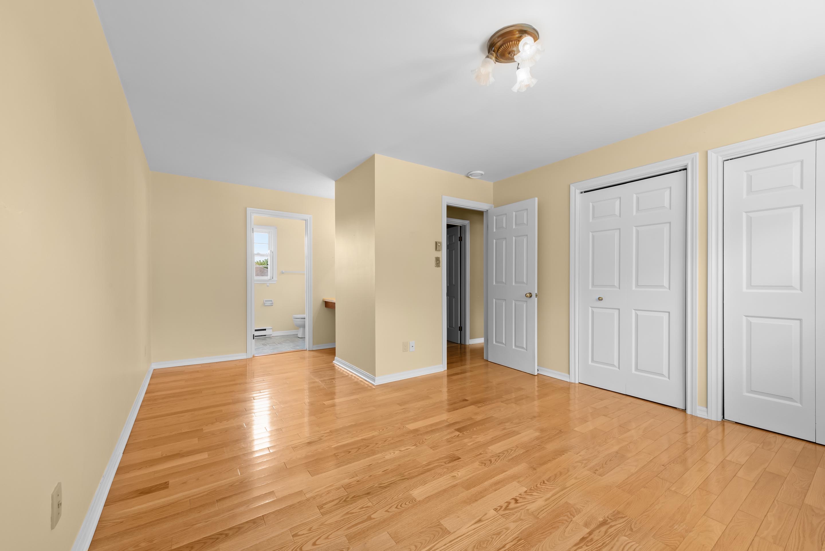 33 p thomas dr 15