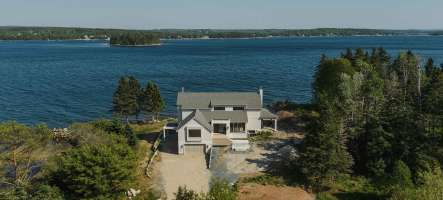 7026 St Margarets Bay Road