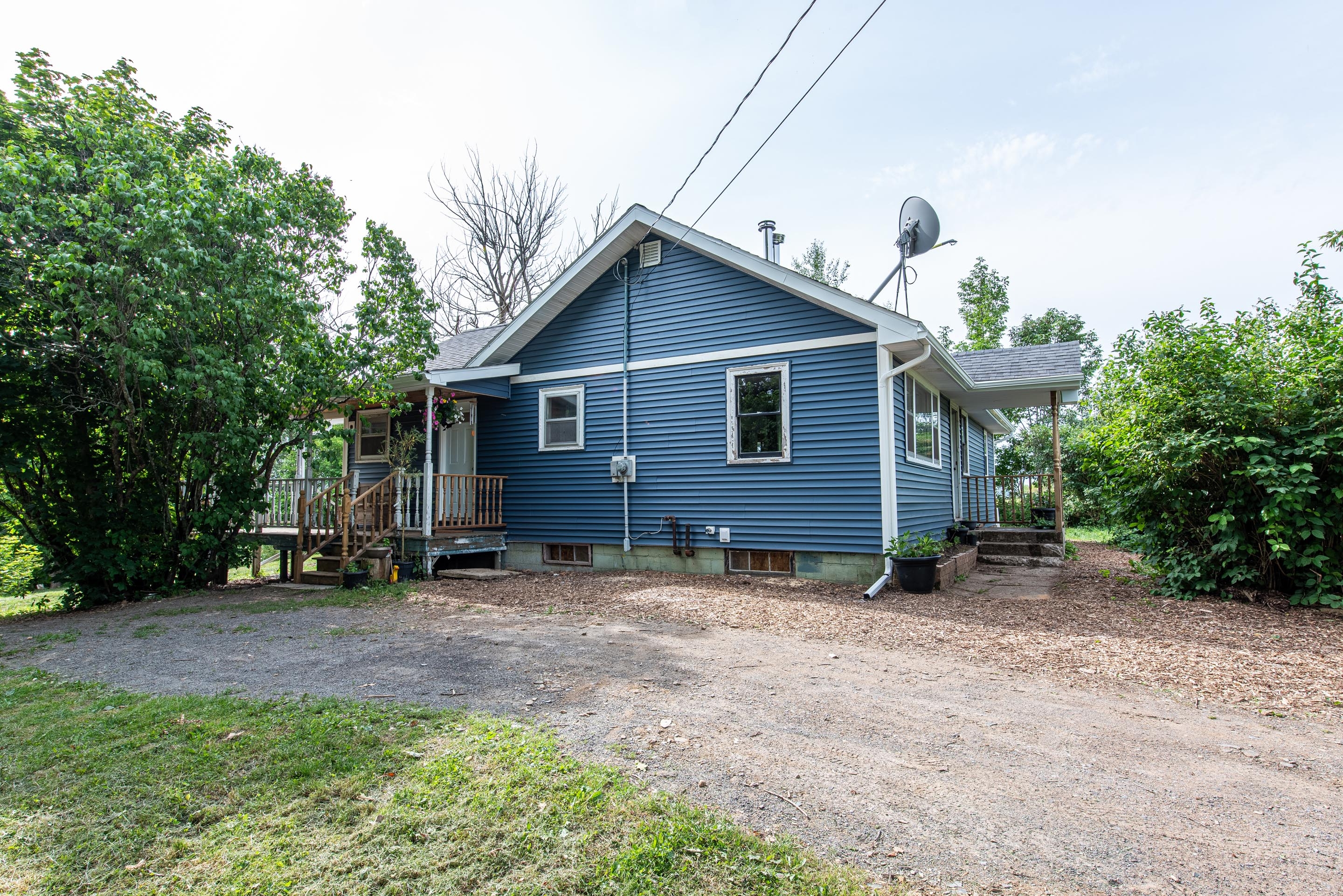 902 newtonville rd 08