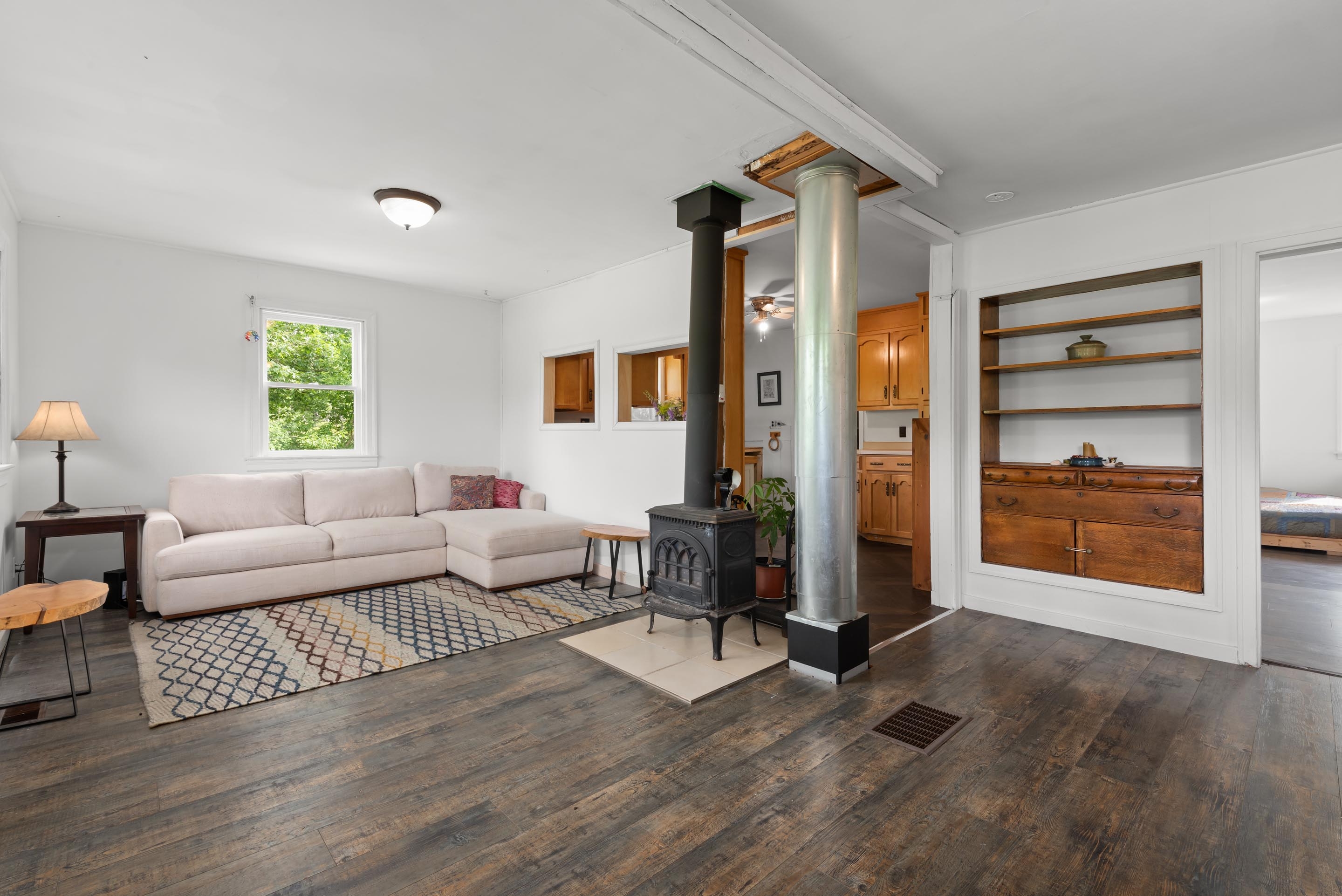 902 newtonville rd 11