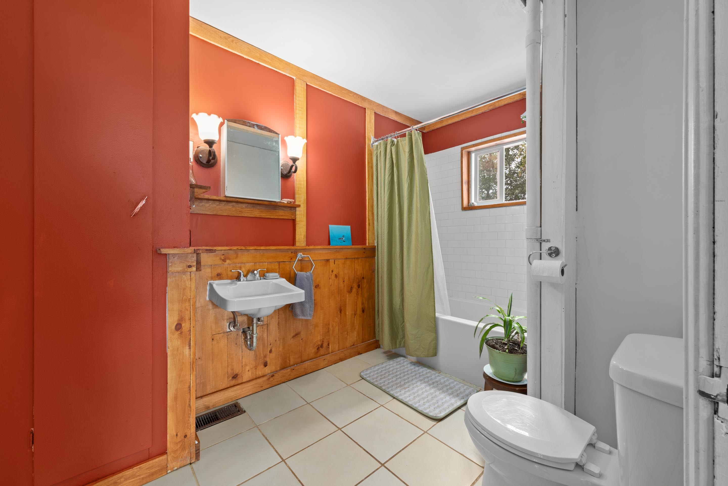 902 newtonville rd 24