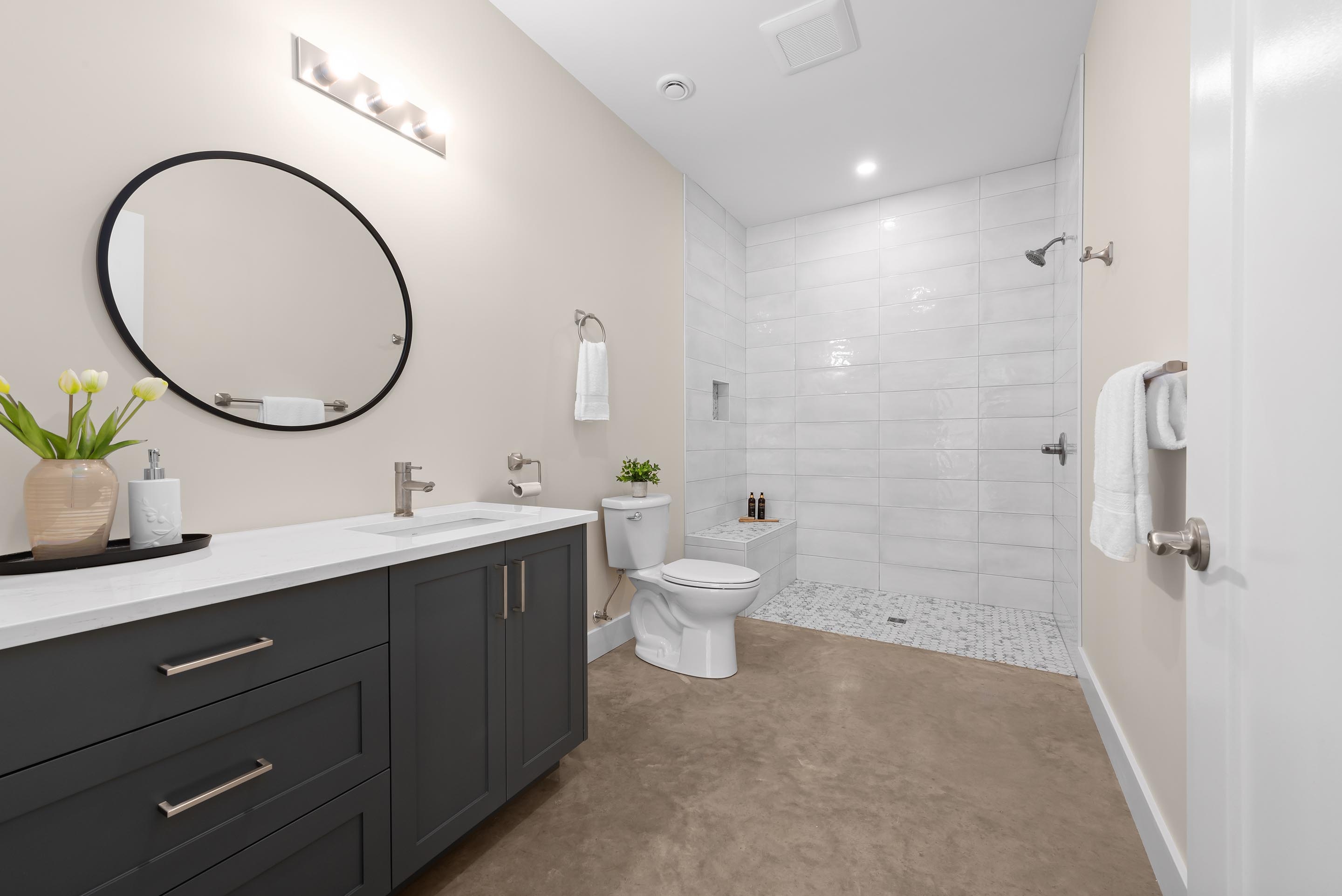 6 clearview lane 17