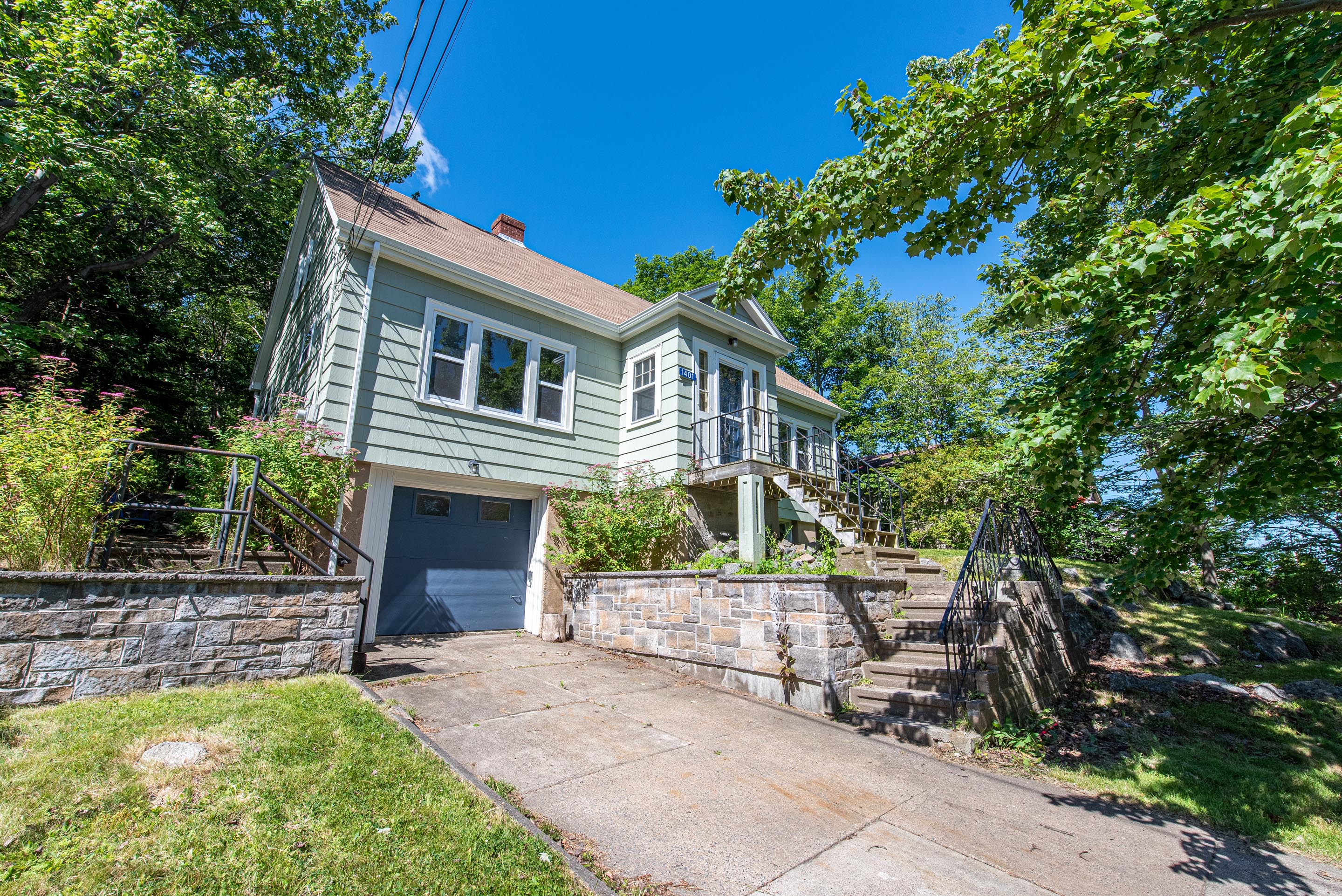 1401 Purcells Cove Road