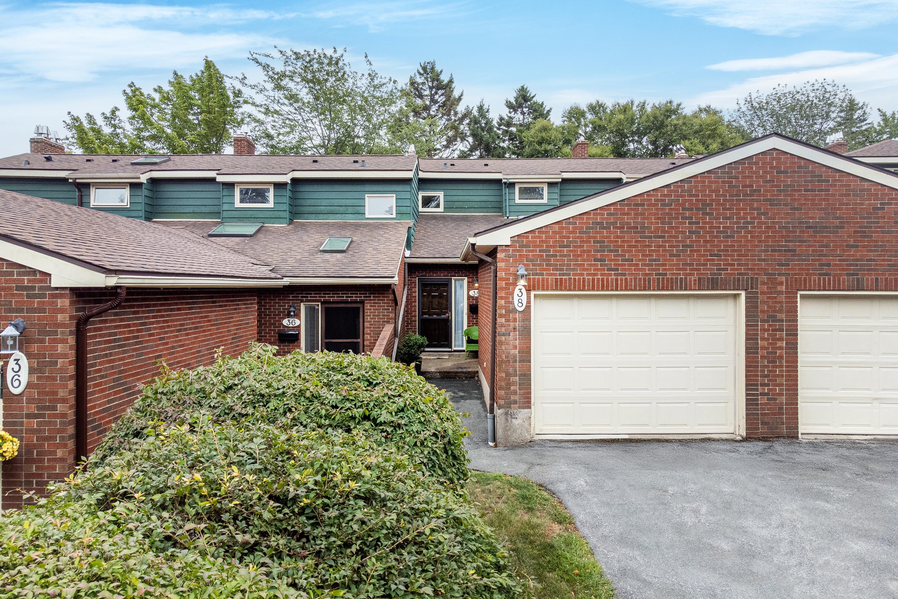 38 Braemount Drive