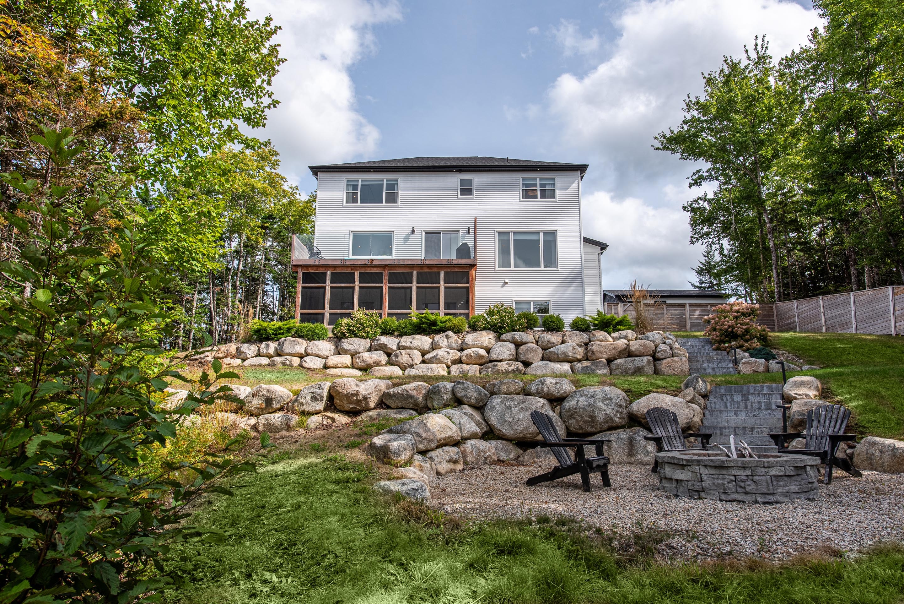 1424 mccabe lake 75
