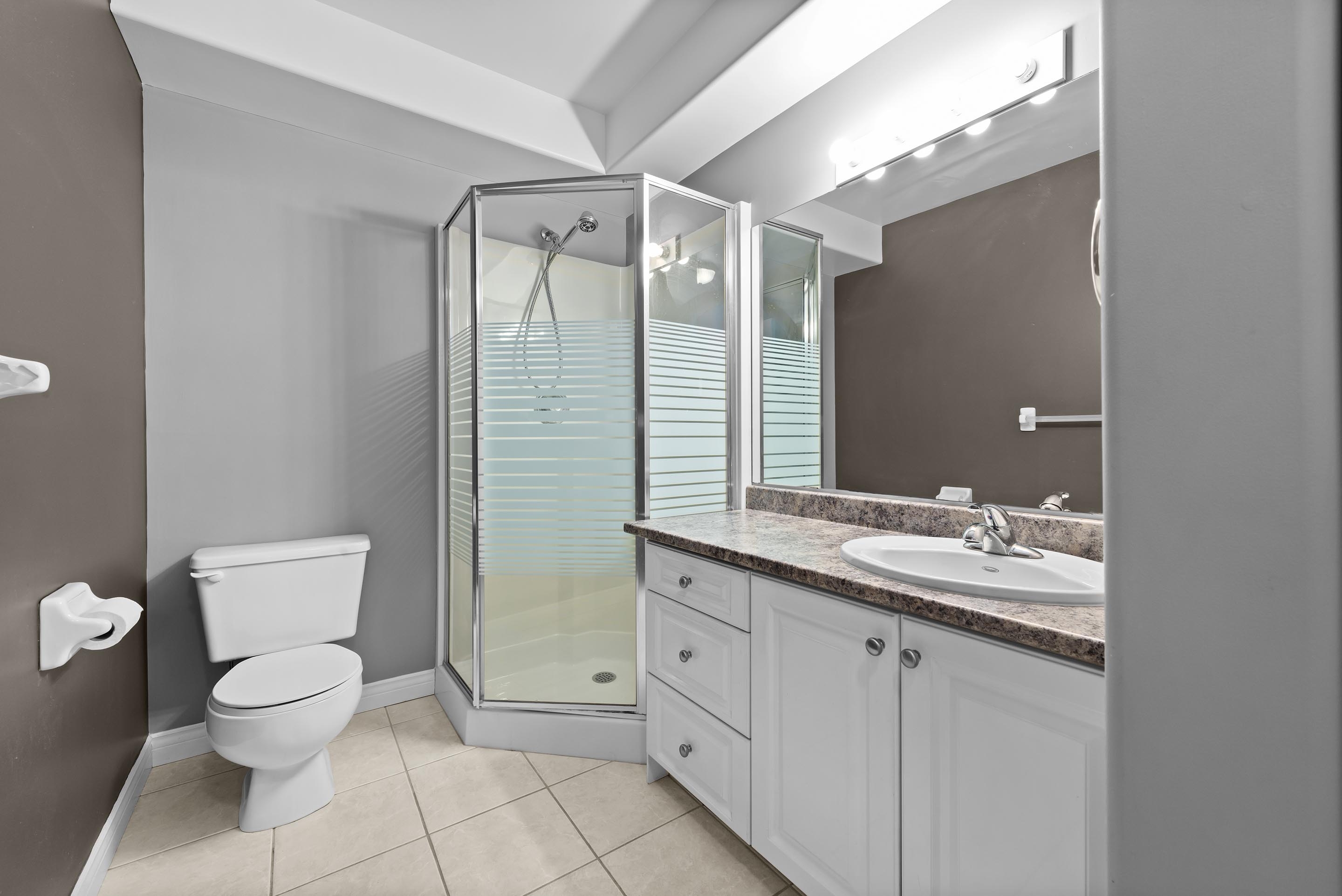 40 waterfront dr 21