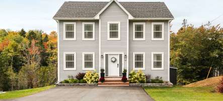 12 Barnham Court