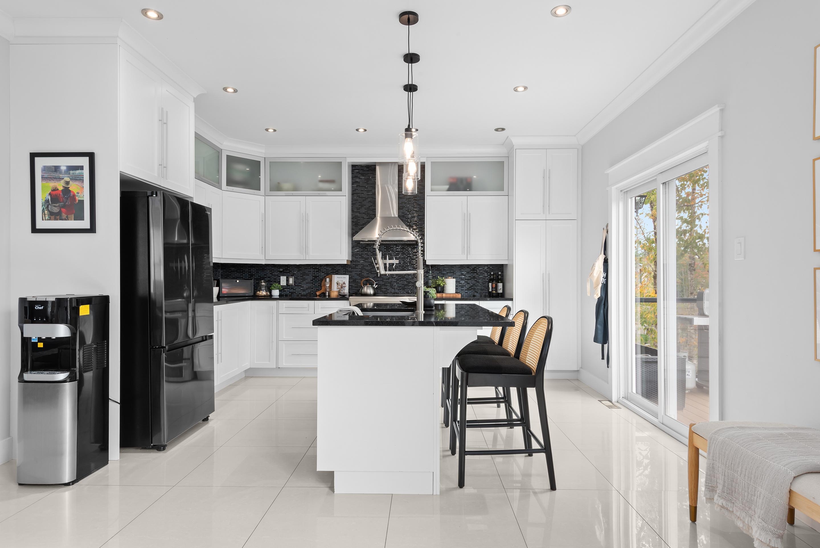 212 voyageur way 13