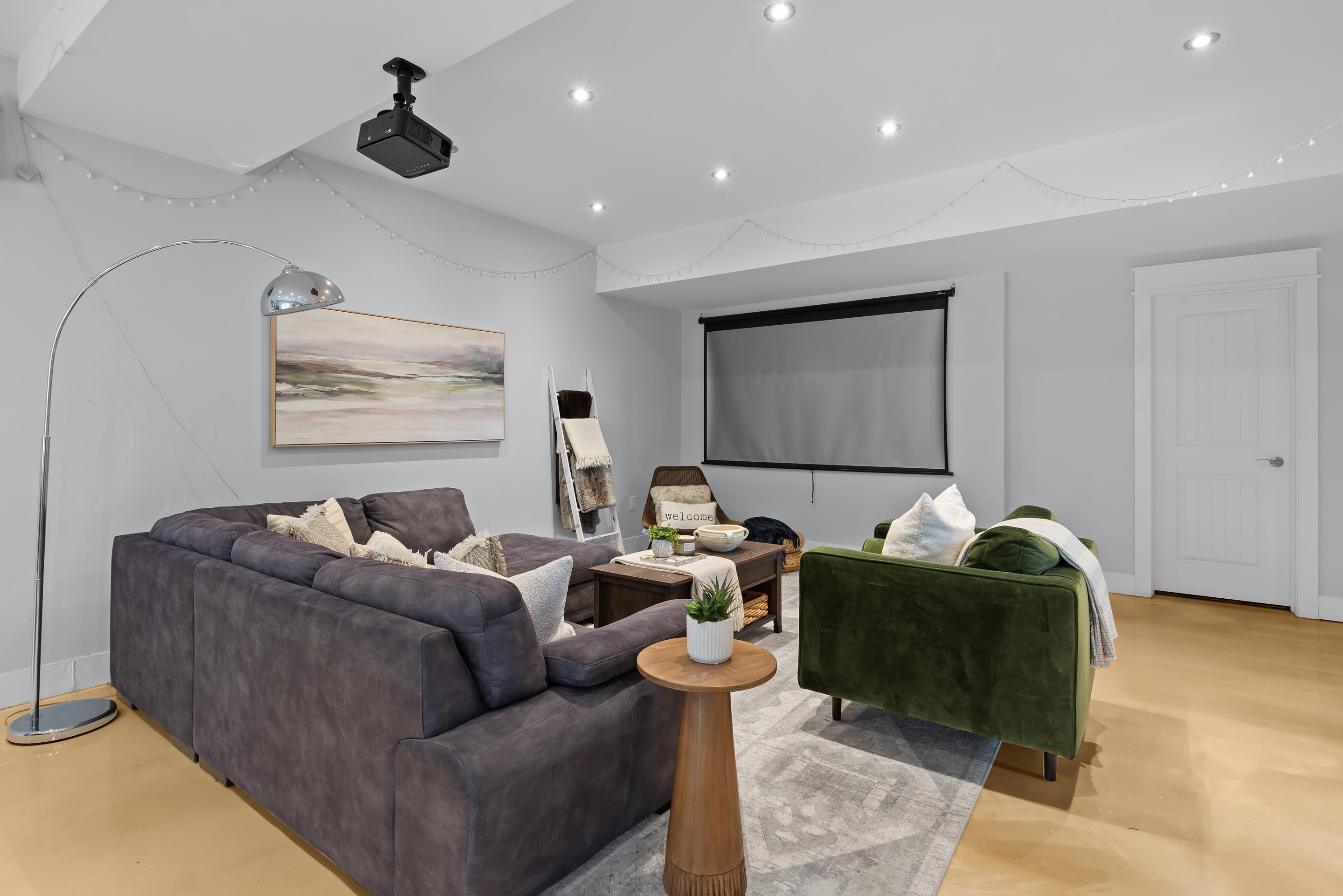212 voyageur way 29
