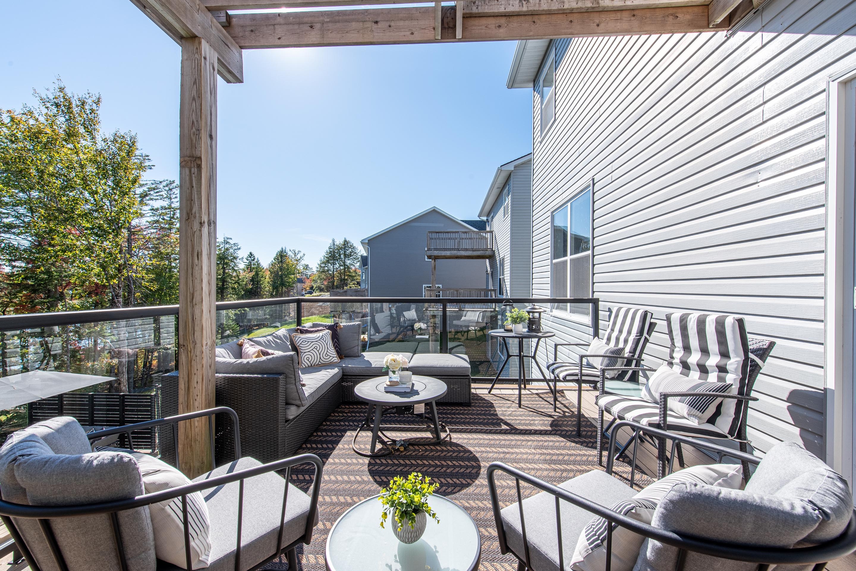 212 voyageur way 38