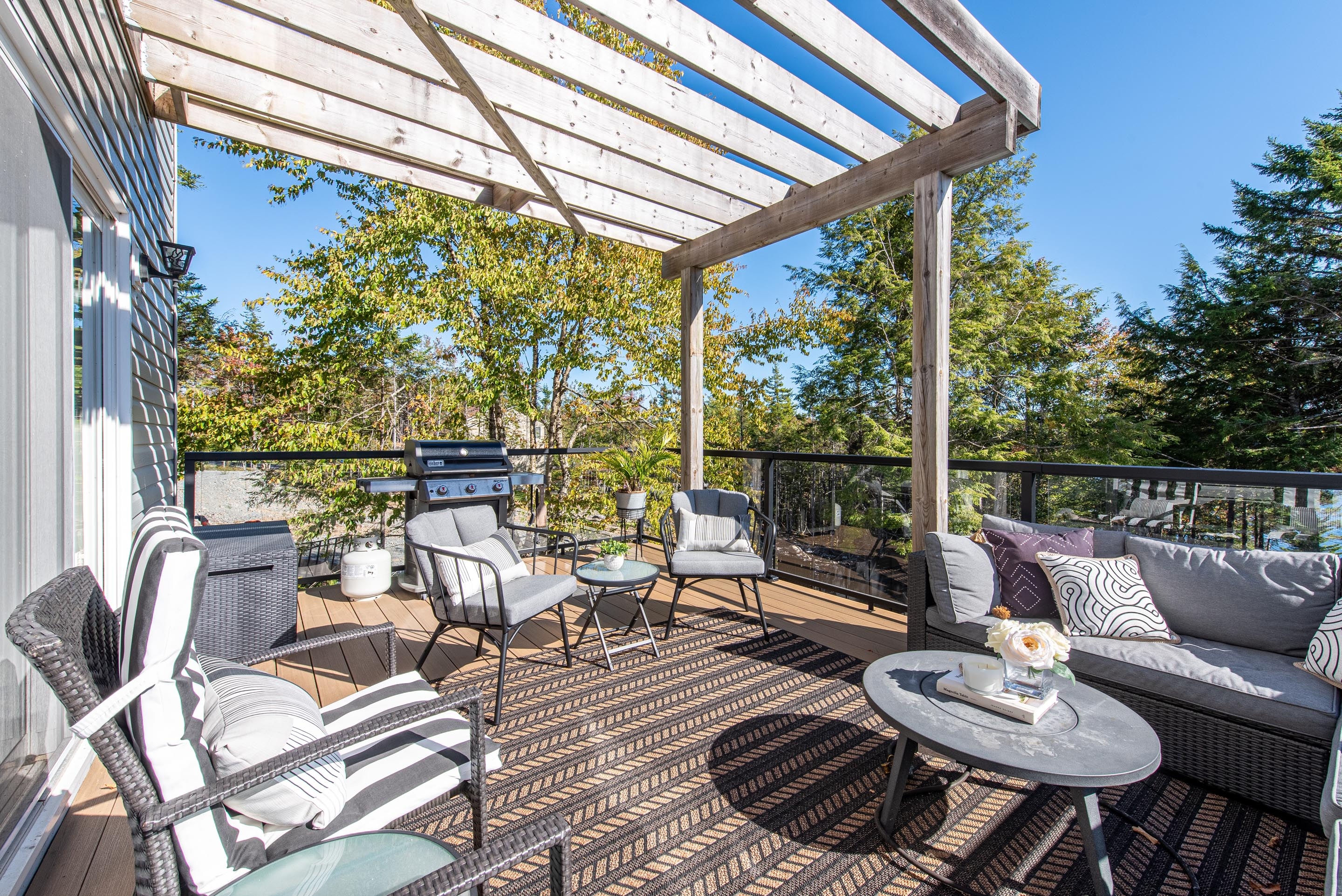 212 voyageur way 39