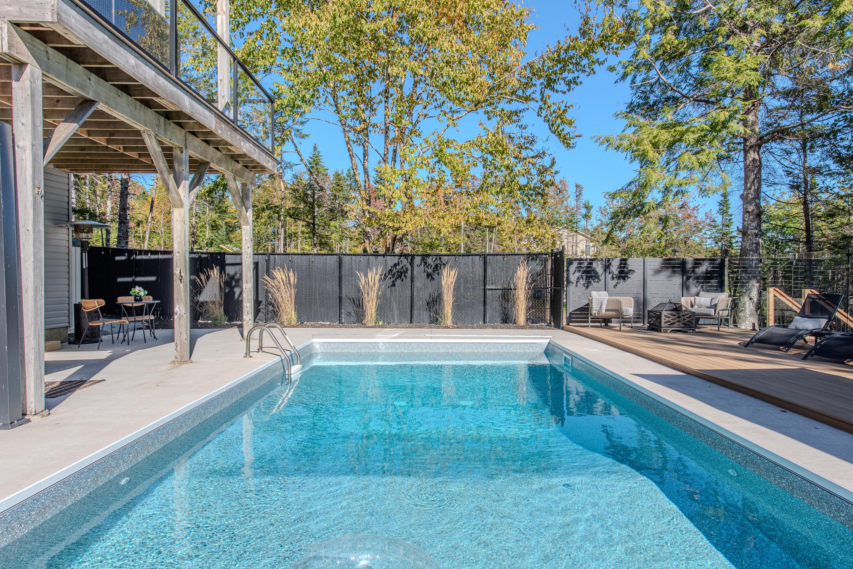 212 voyageur way 45