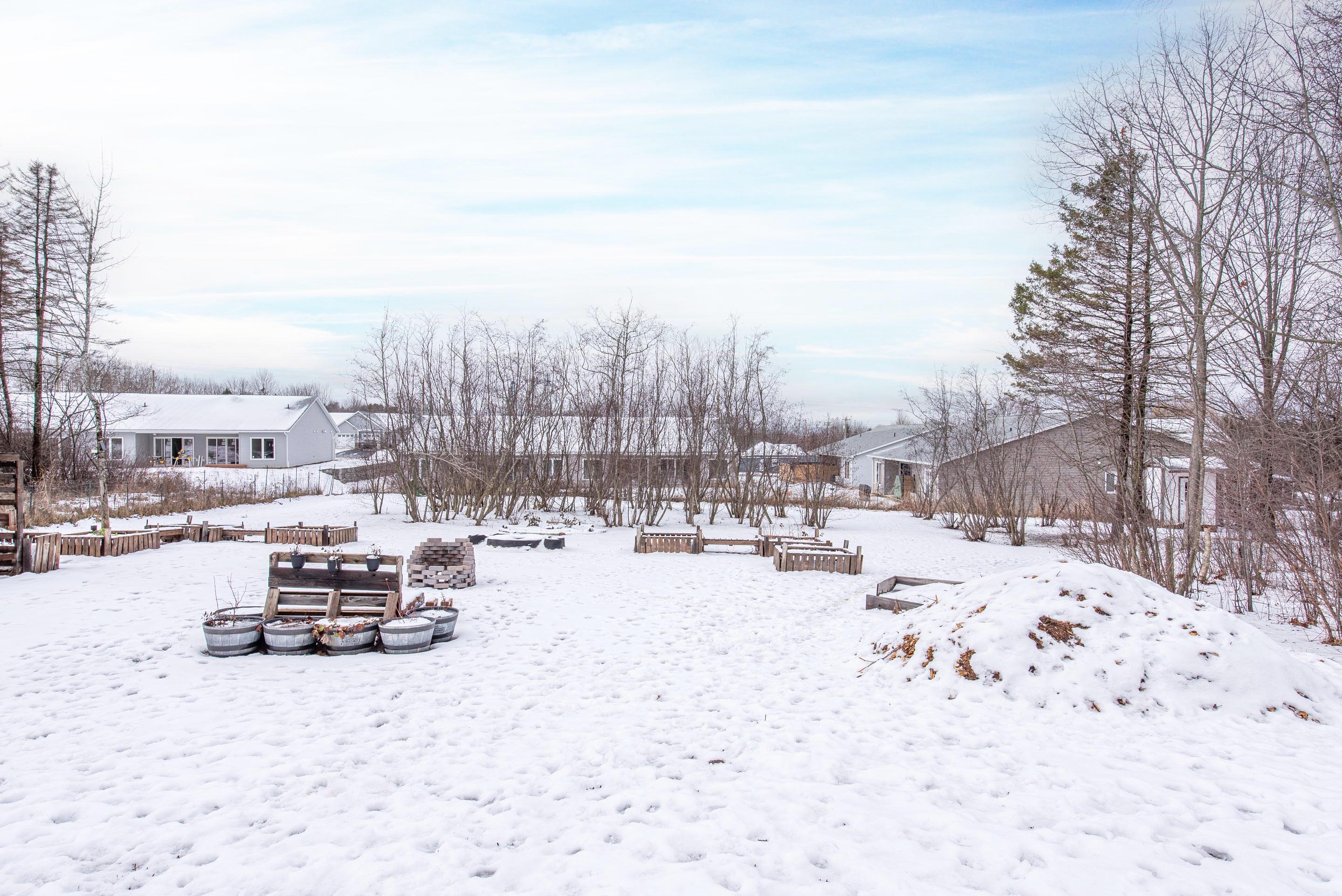 355 oak island rd 31