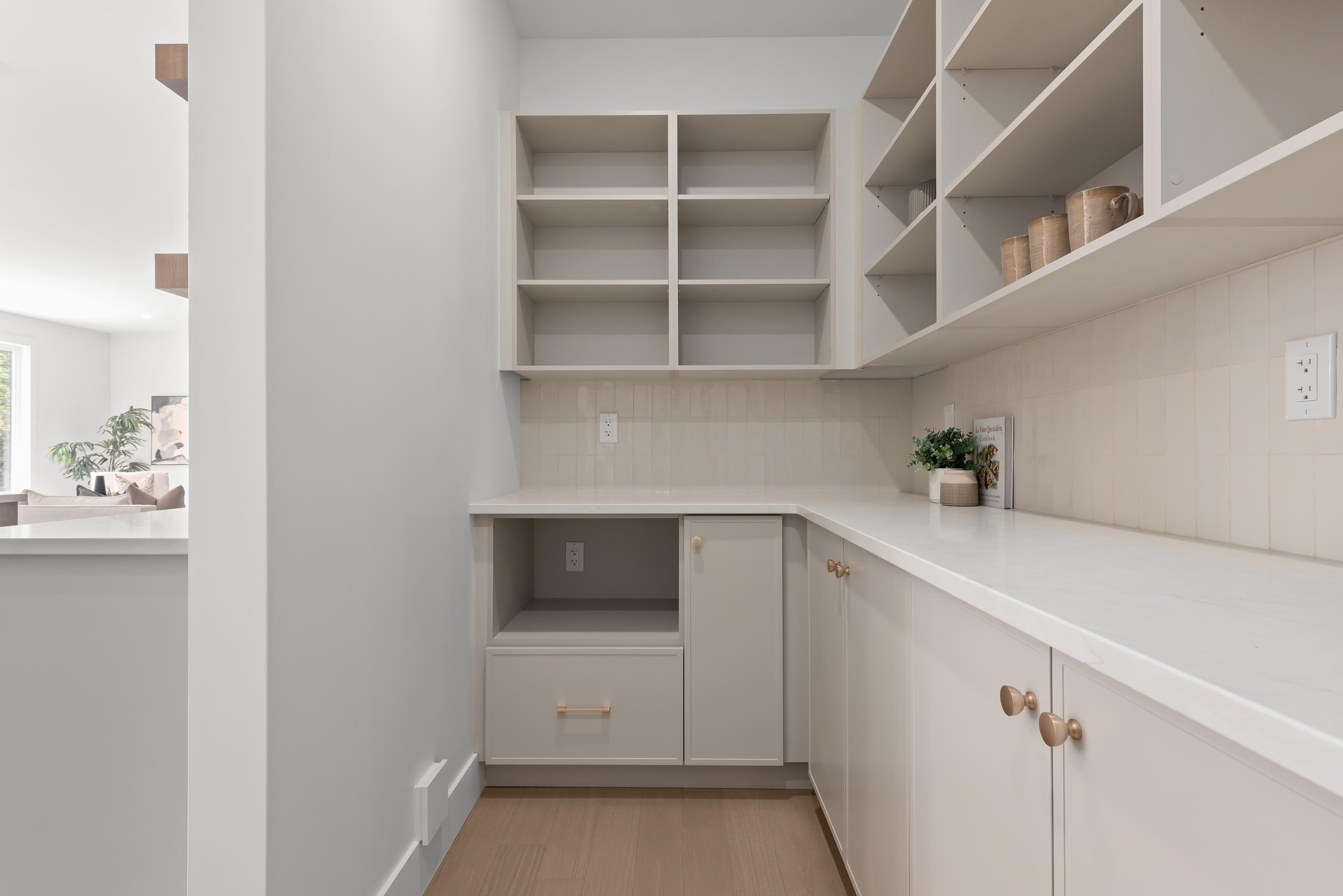 691 celebration dr 17