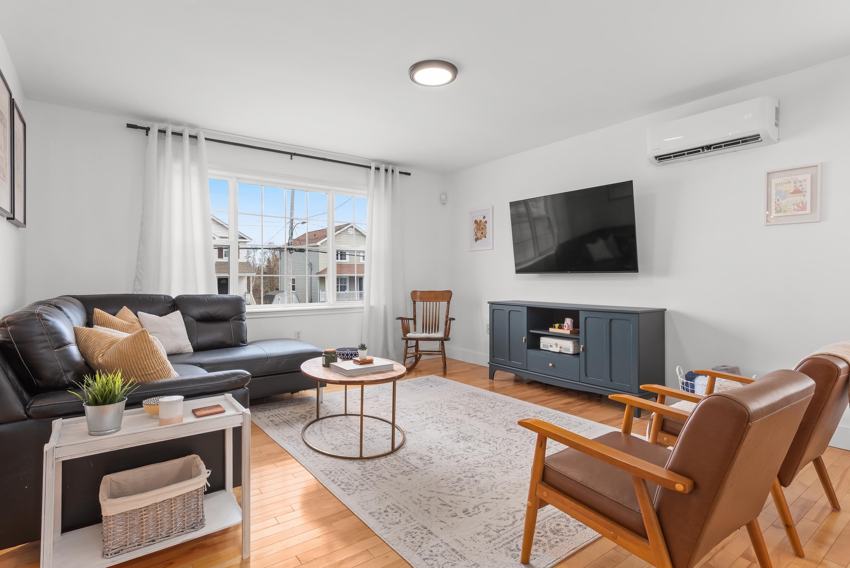 330 charles rd 09