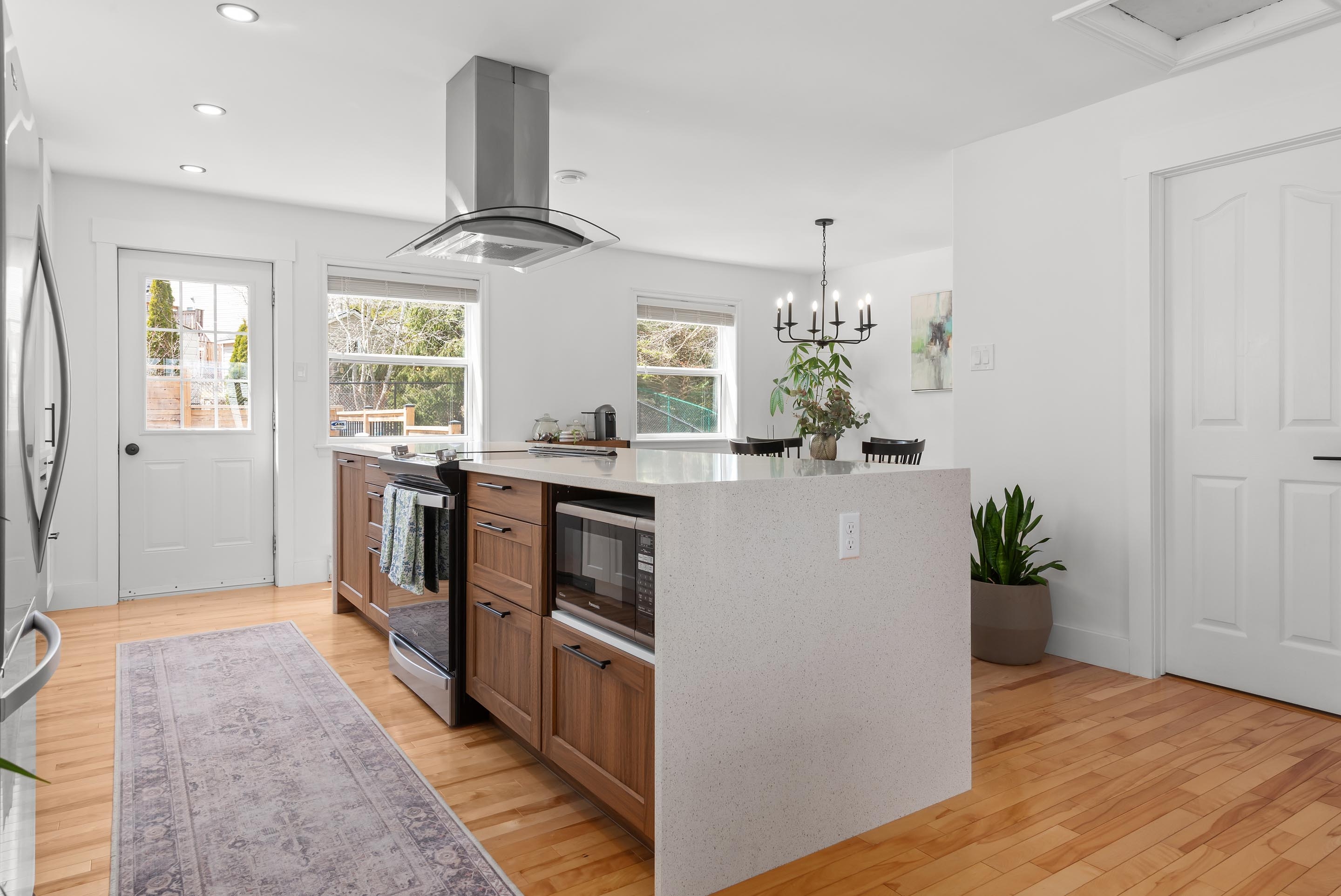 330 charles rd 13