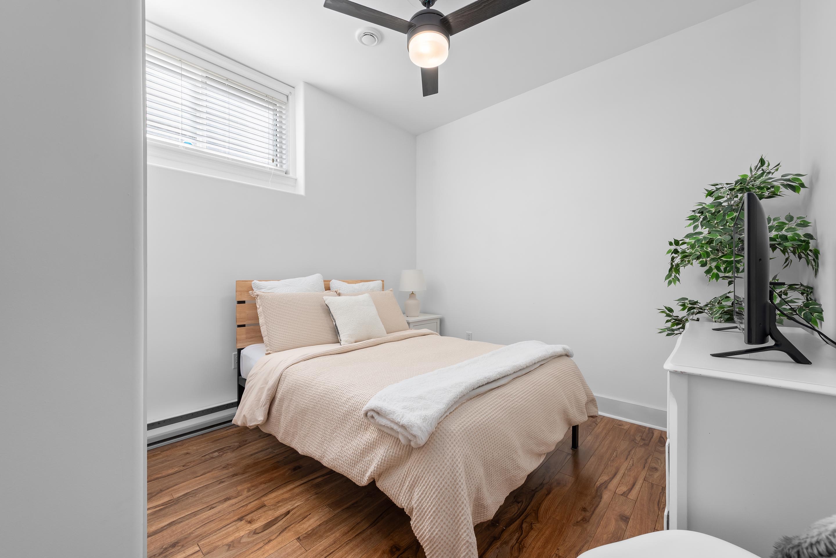 330 charles rd 21