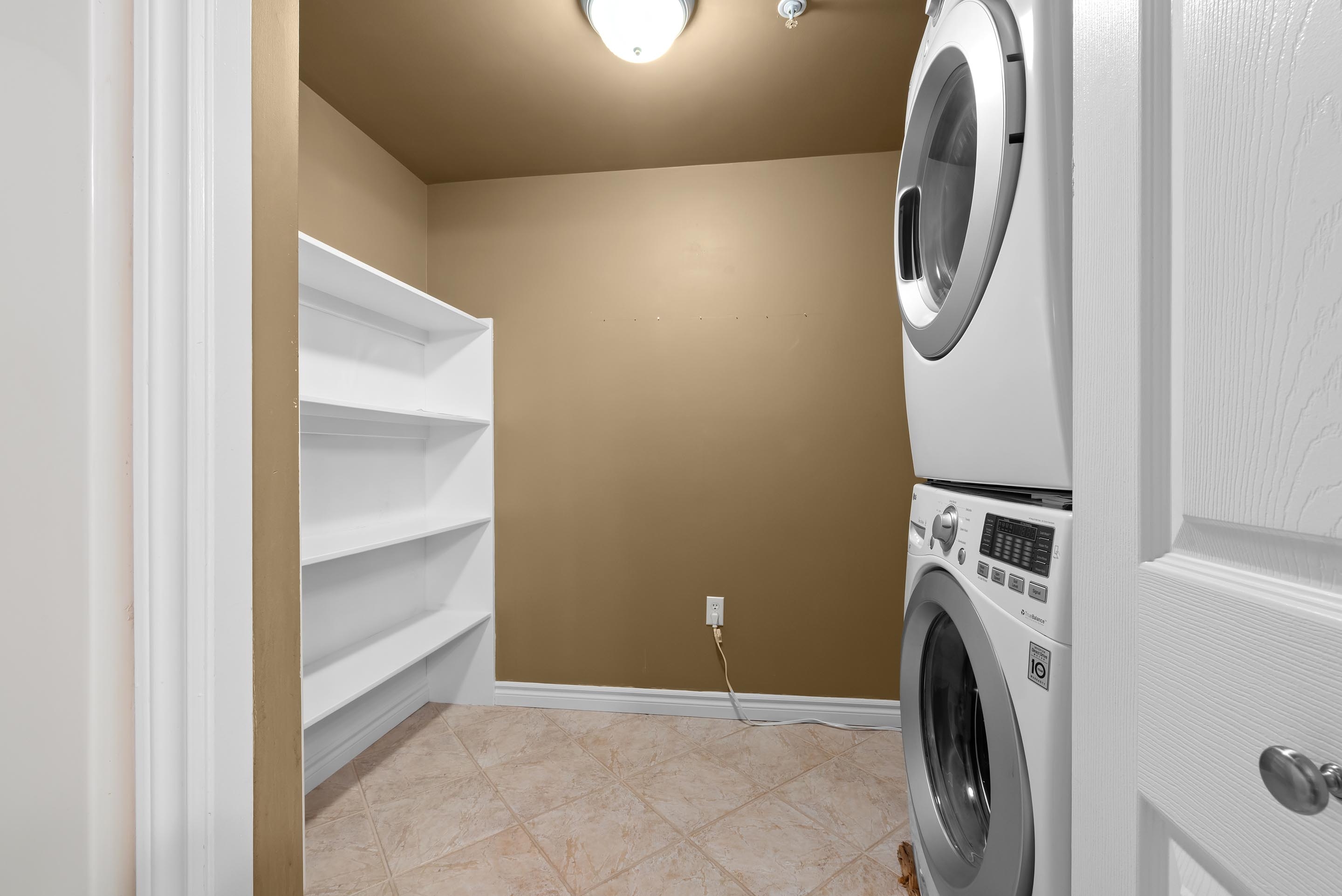 40 waterfront dr 304 22