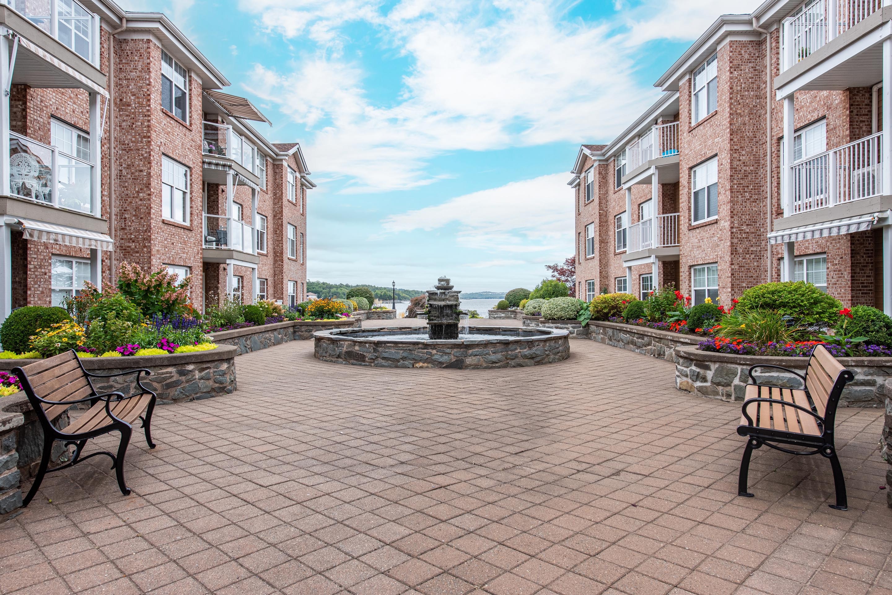 40 waterfront dr 304 25