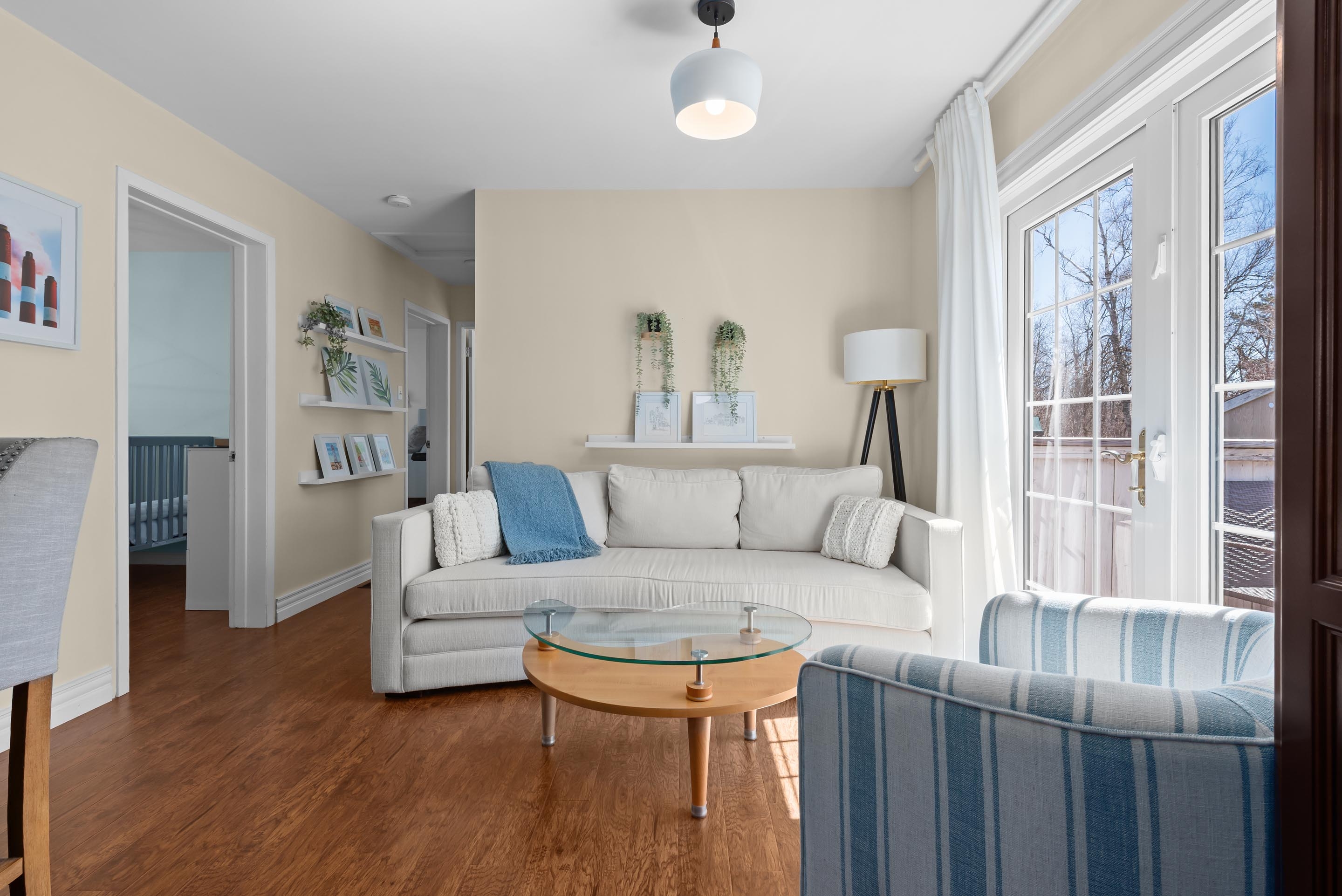 16 robertson cres 16