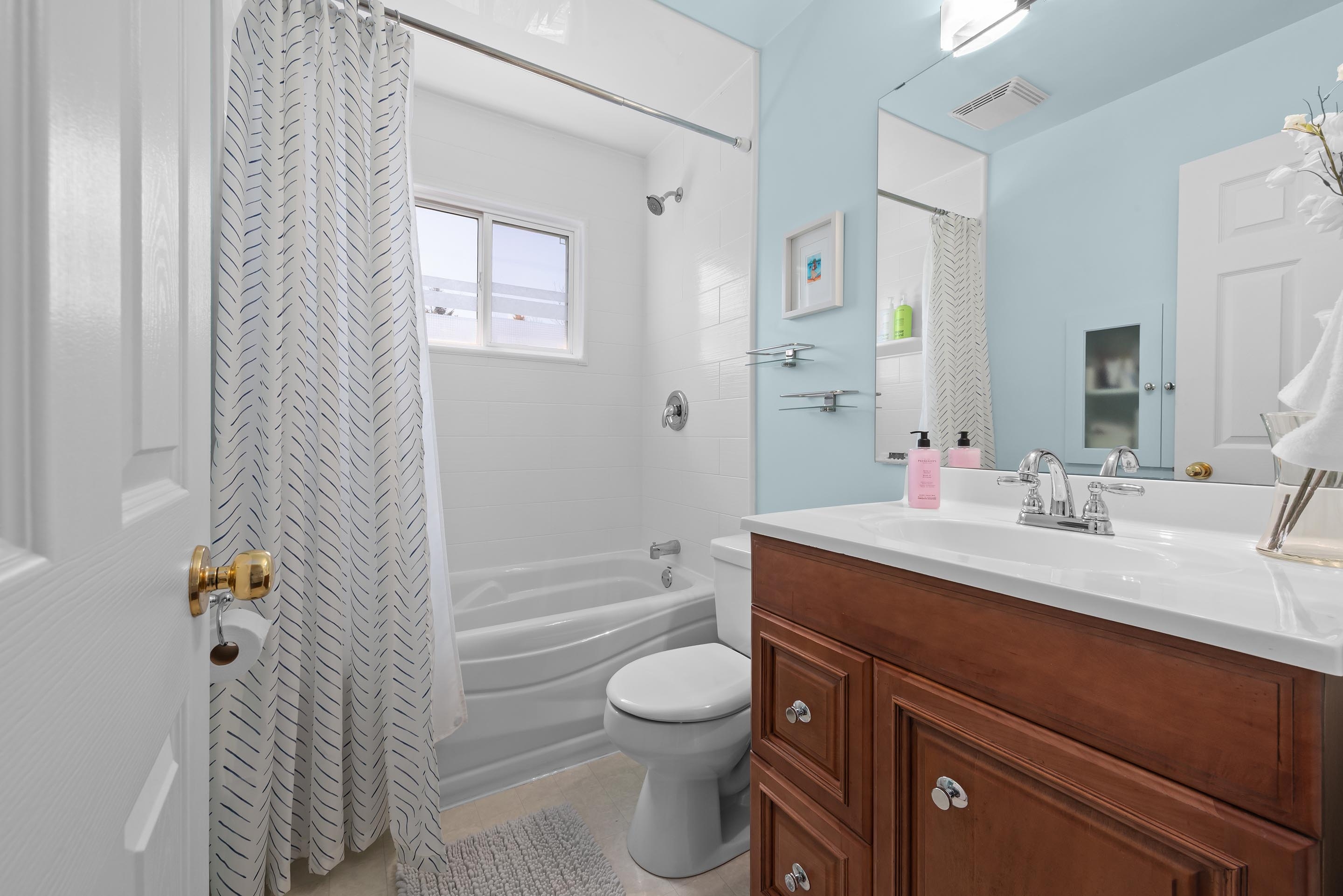 16 robertson cres 23