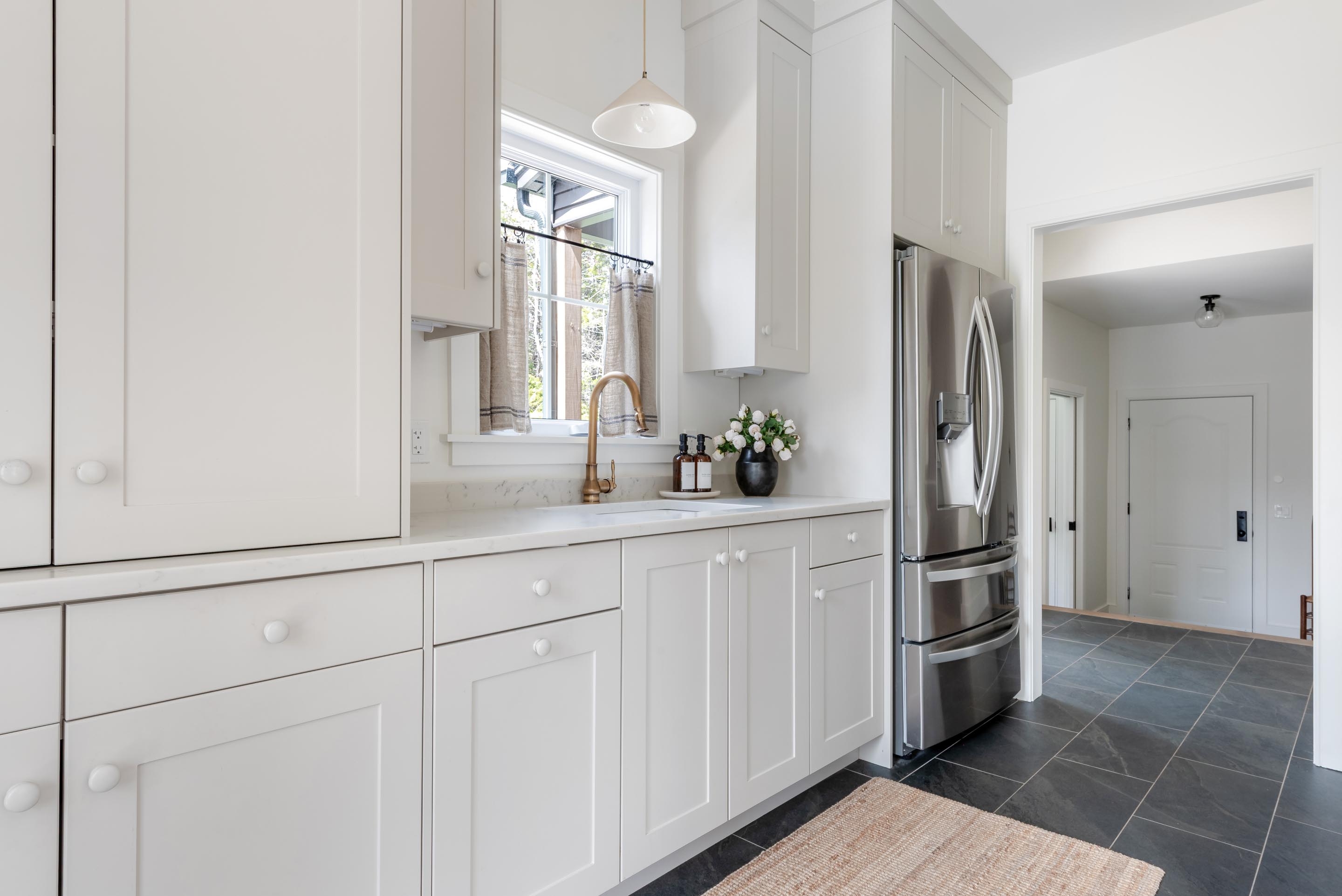 51 dungarry close 045