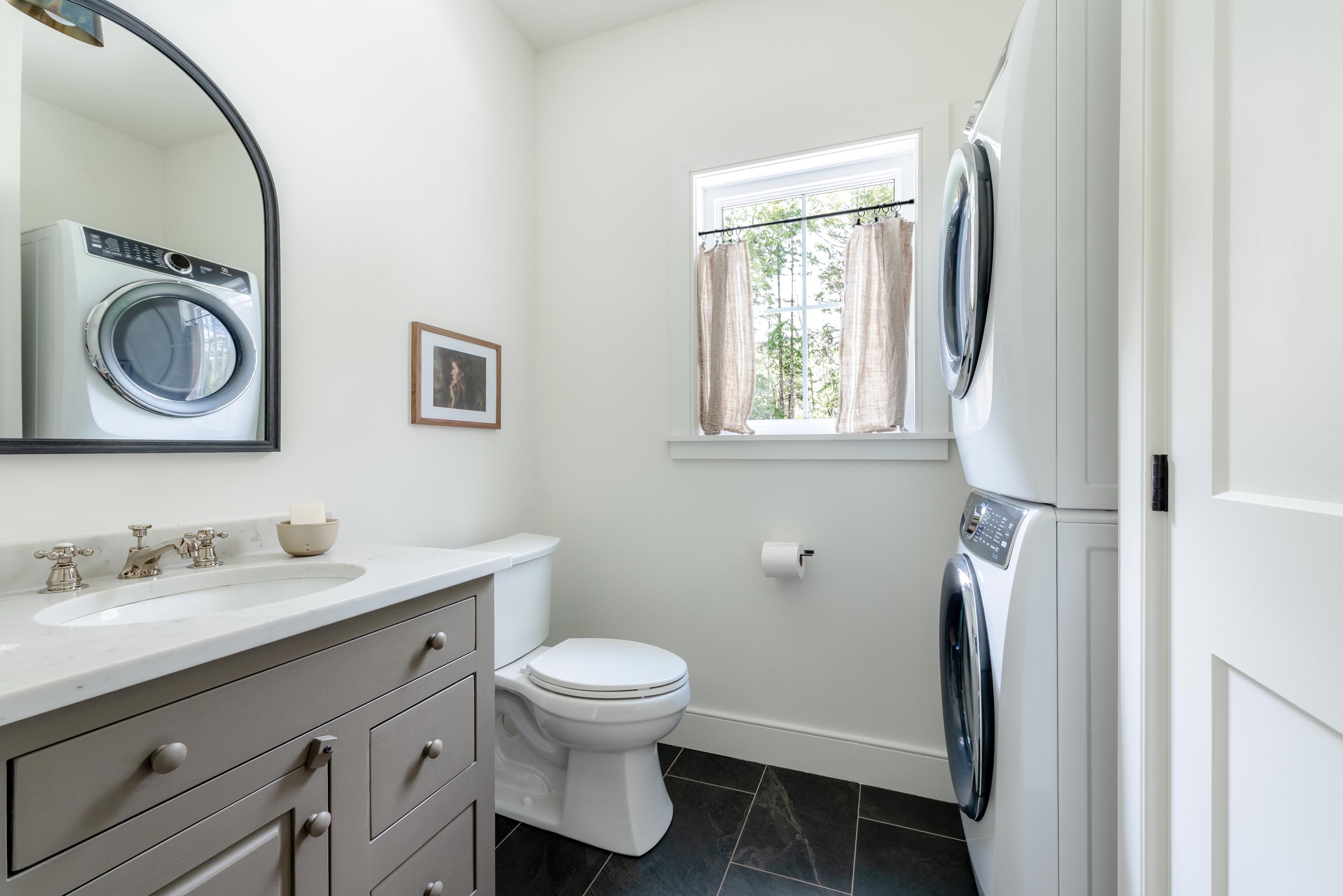 51 dungarry close 051