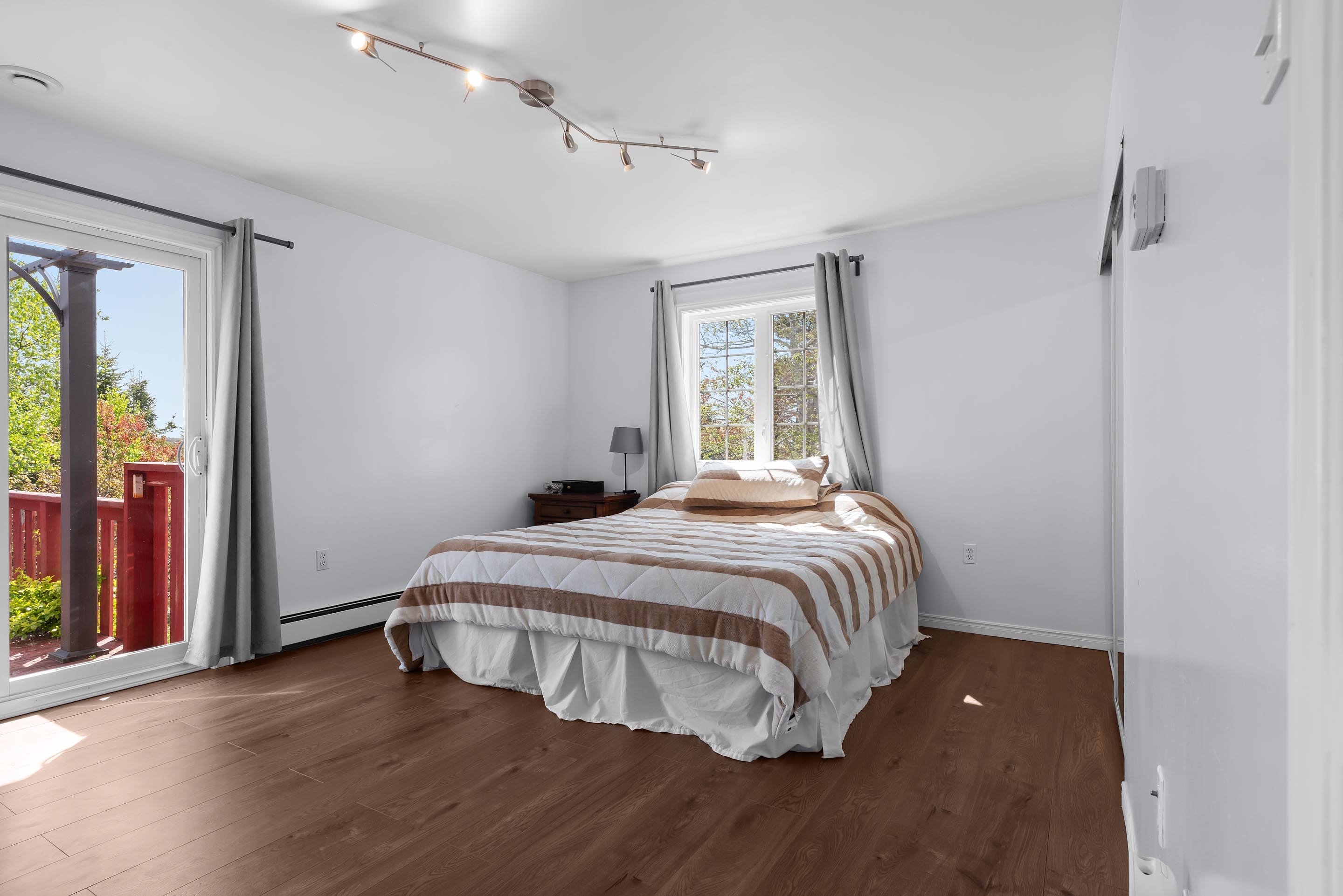163 bayview dr 17