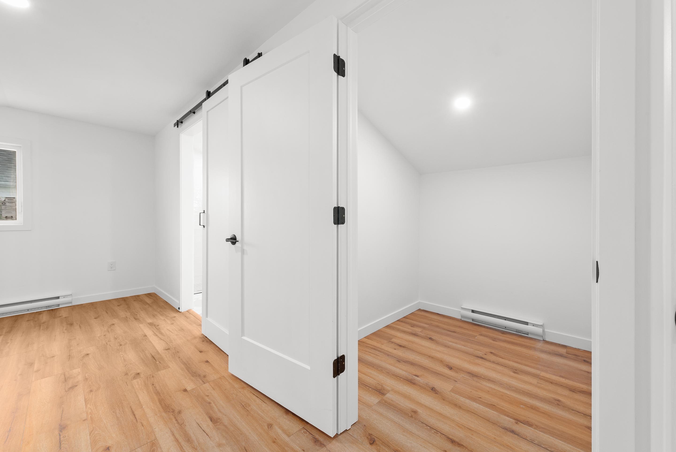 1376 ridge rd 18