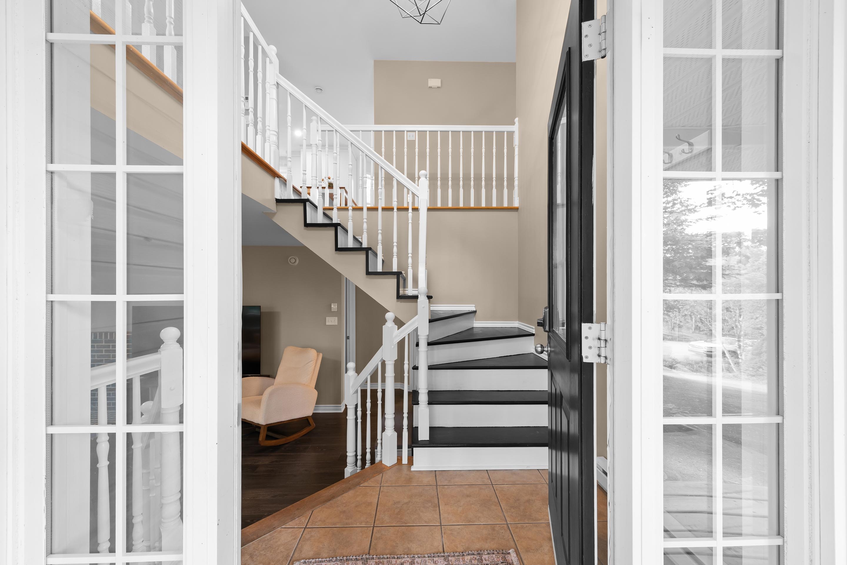 90 leeward ave 05