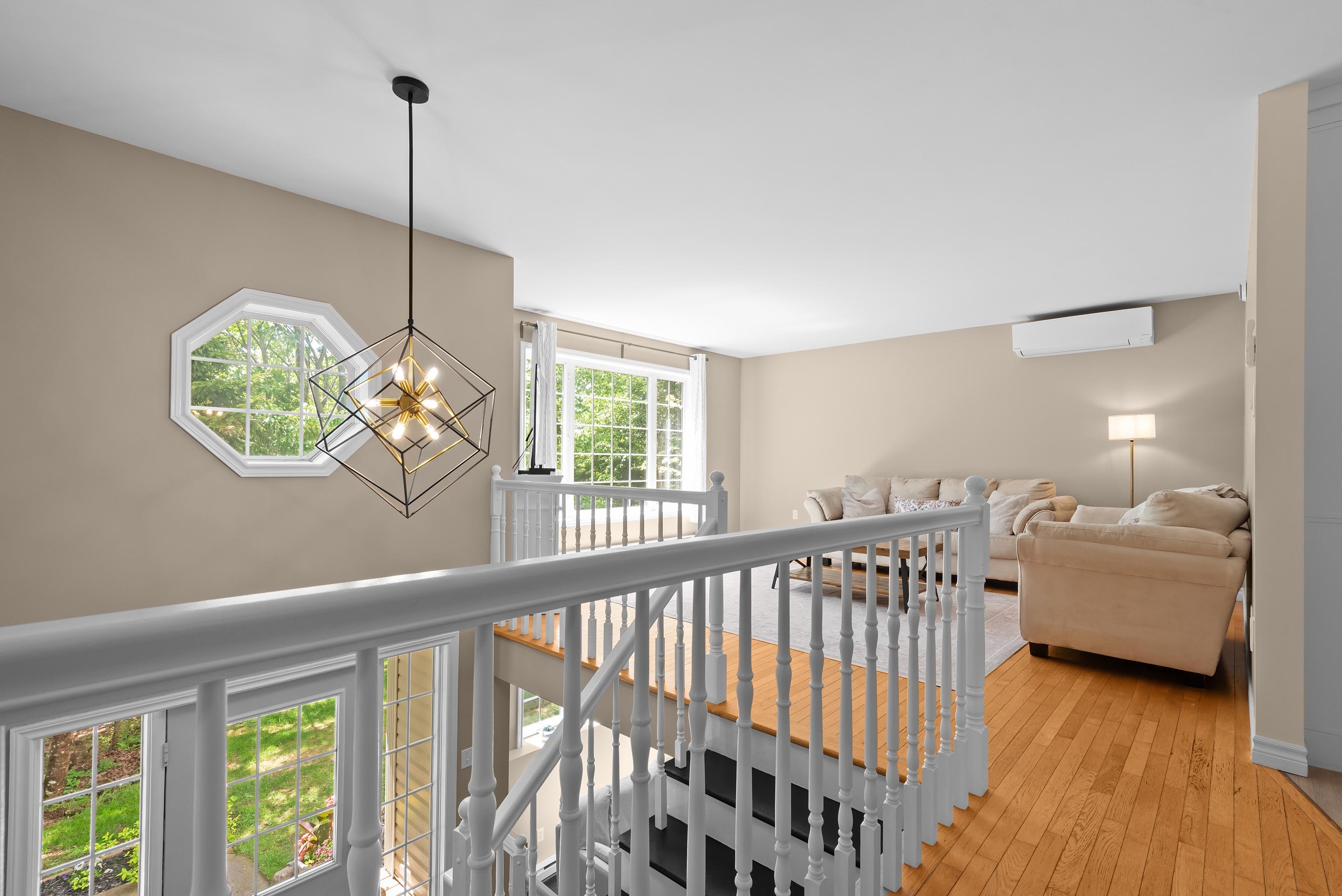 90 leeward ave 08