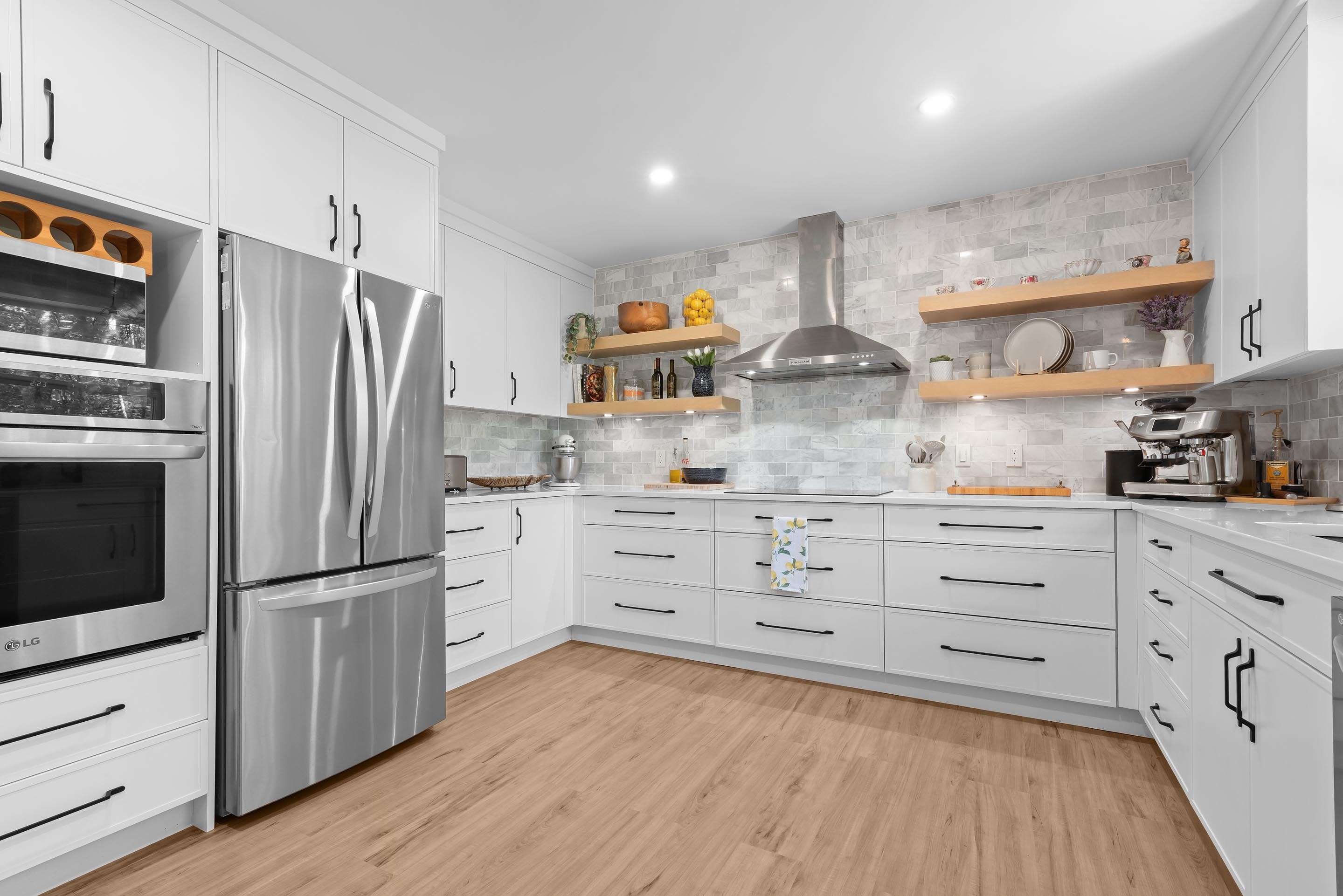 90 leeward ave 12