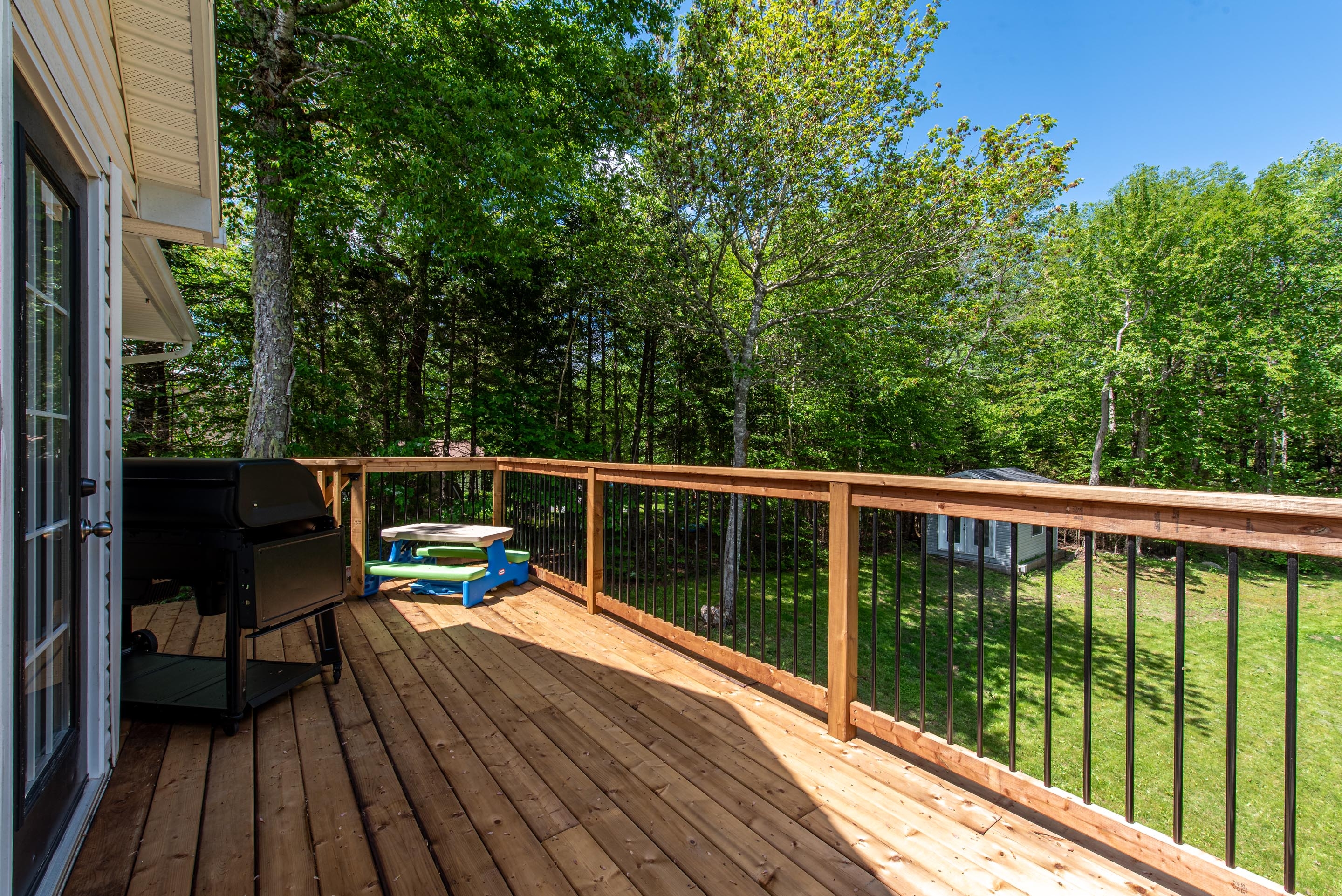90 leeward ave 36