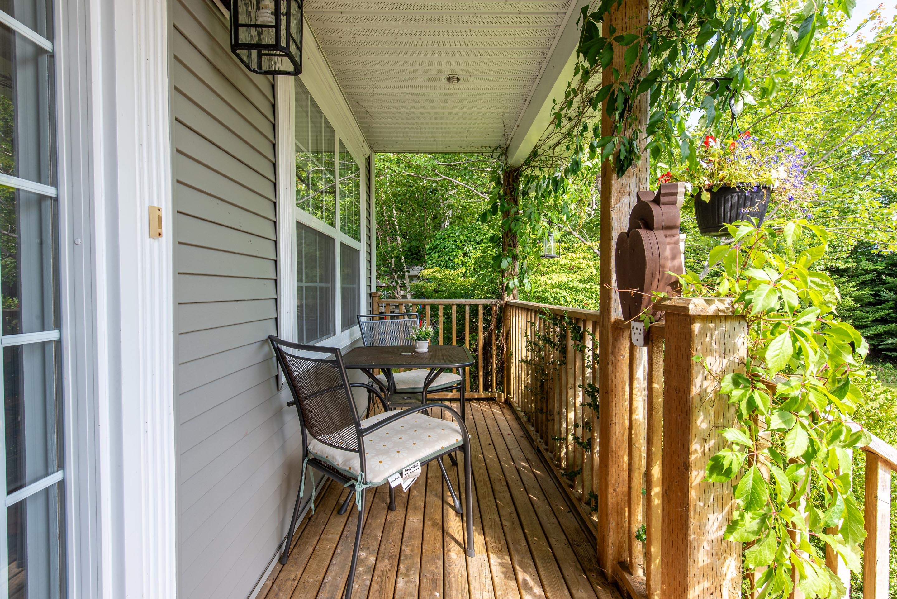 4674 prospect rd 06